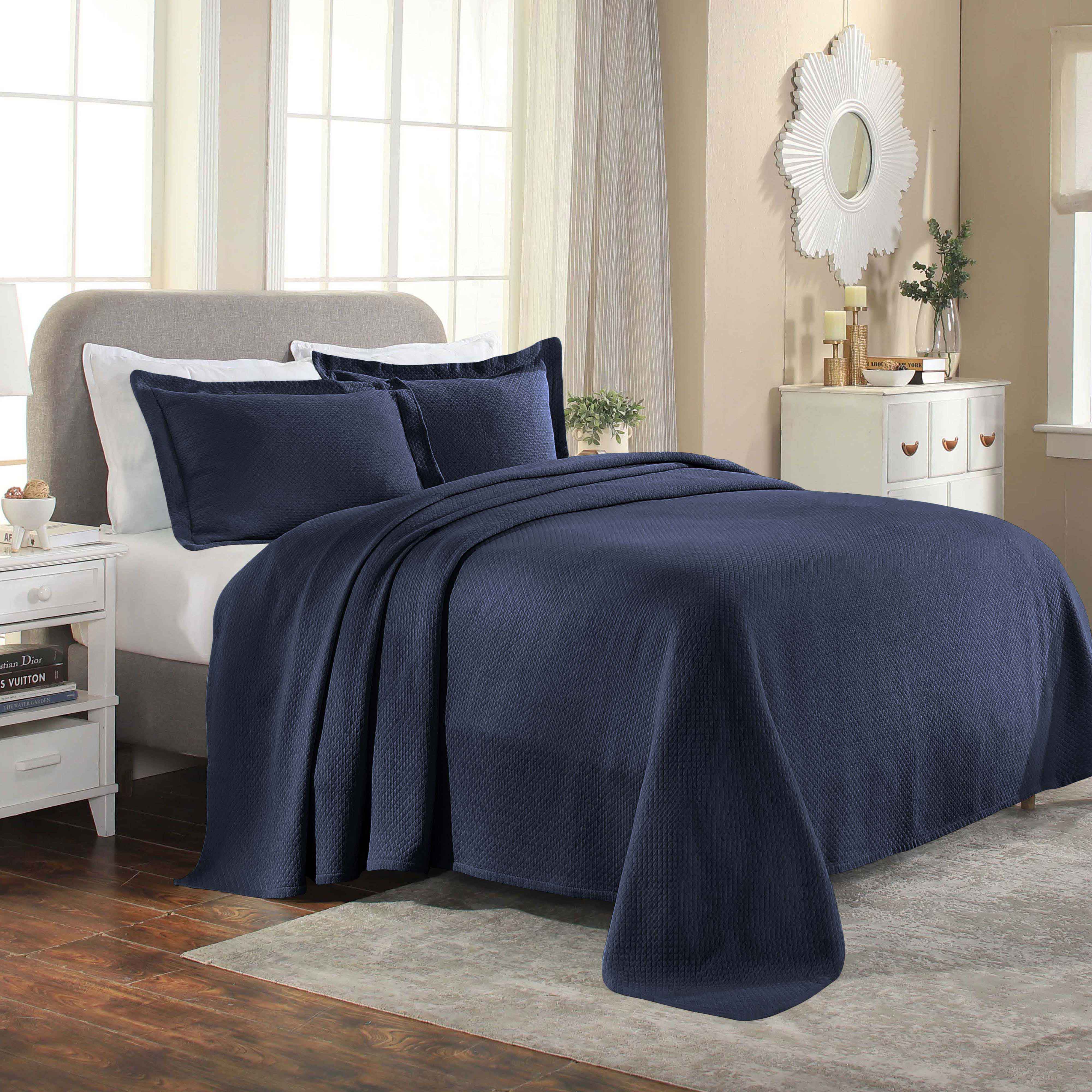 Luxury Jacquard Matelassé Cotton Diamond Solitaire Bedspread Set - Queen Size Bed Cover with Matching Pillow Shams, Elegant Home Decor for Master Bedroom, Guest Room & Hotel Suite
