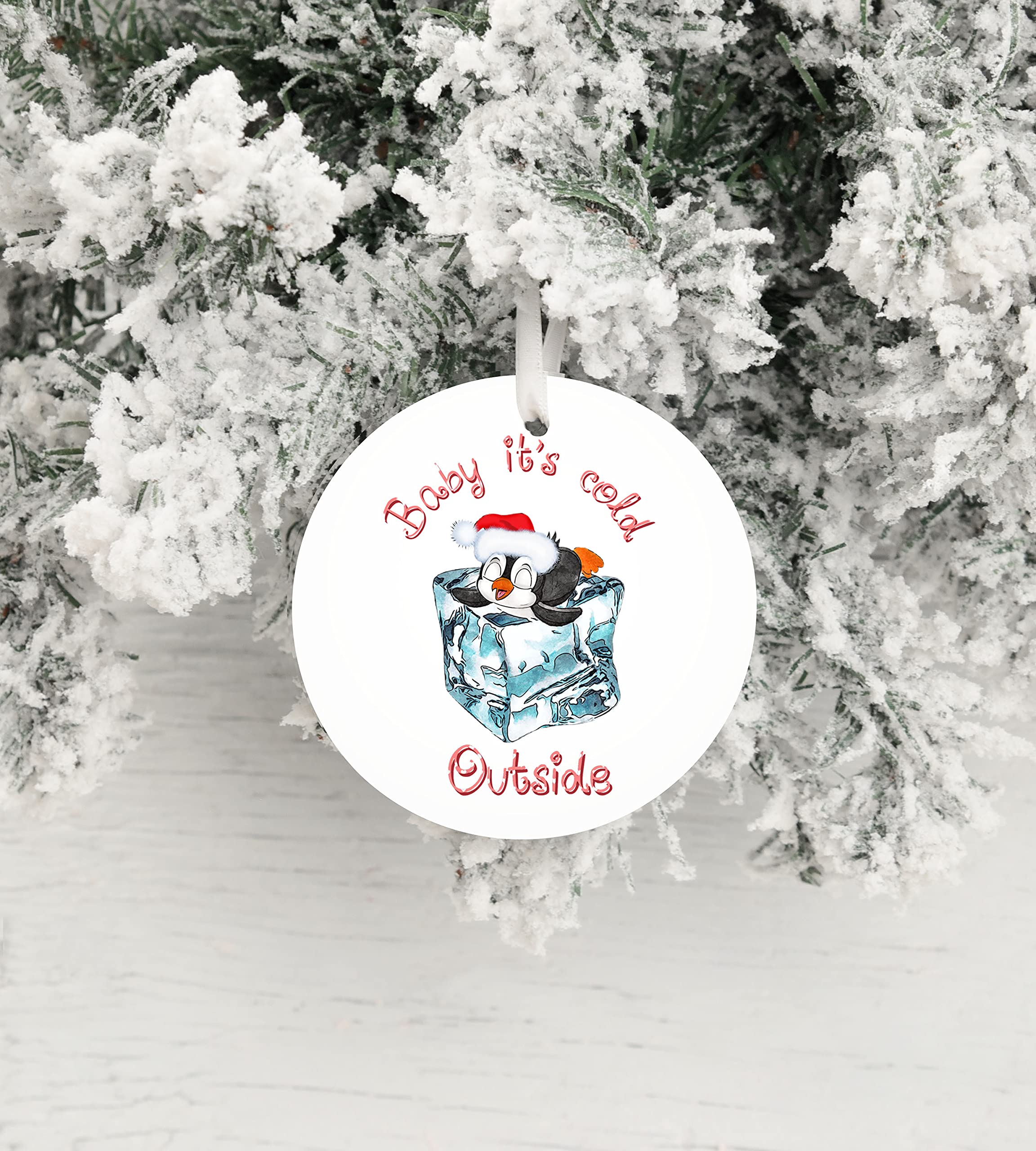 Adorable Penguin Round Ceramic Christmas Ornament - Perfect Holiday Decoration for Tree, Gift & Winter Home Decor