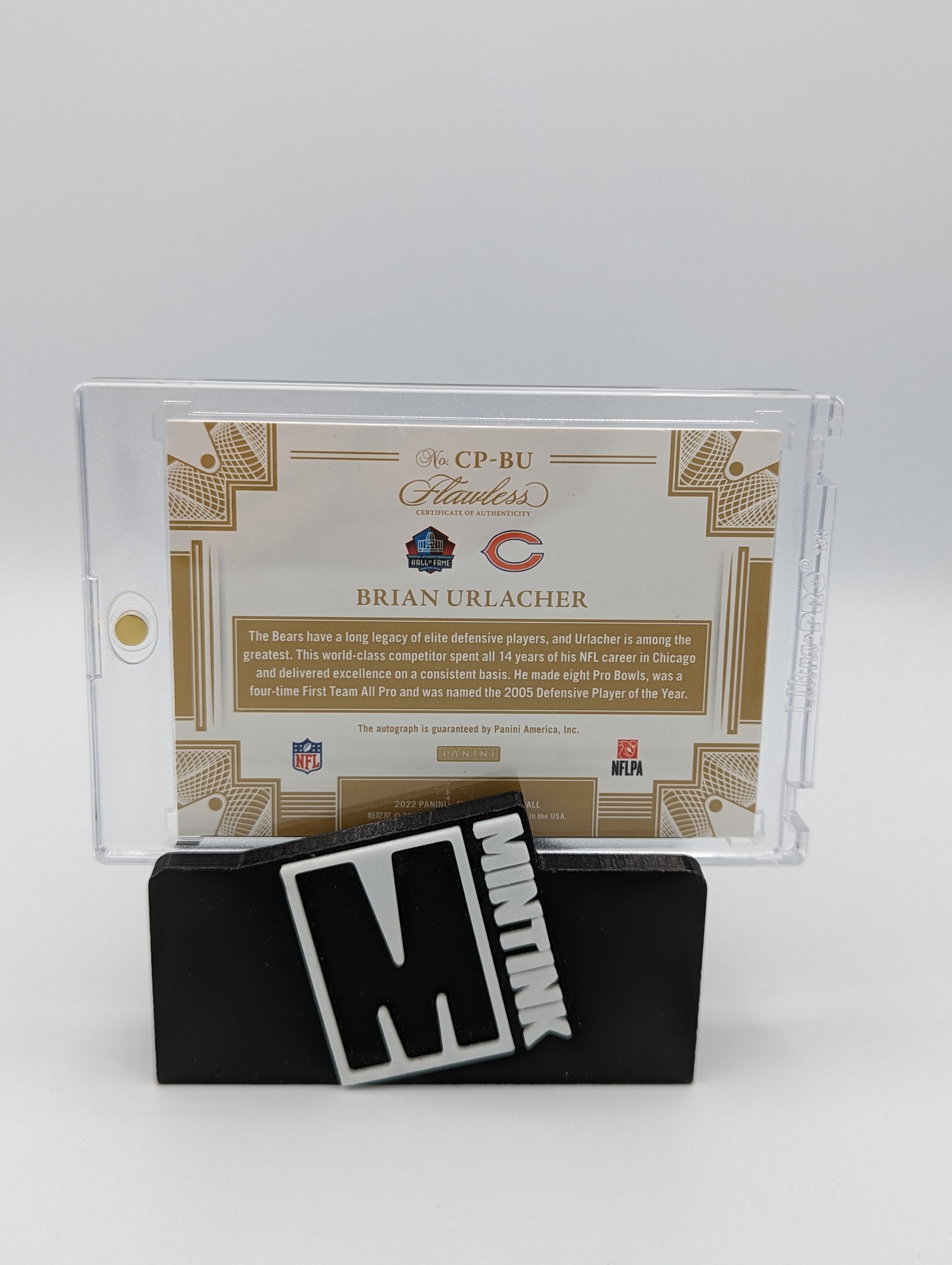 2022 Panini Flawless Sapphire Brian Urlacher Autograph 3/5 #CP BU - Rare Football Trading Card for Collectors & Sports Memorabilia Enthusiasts
