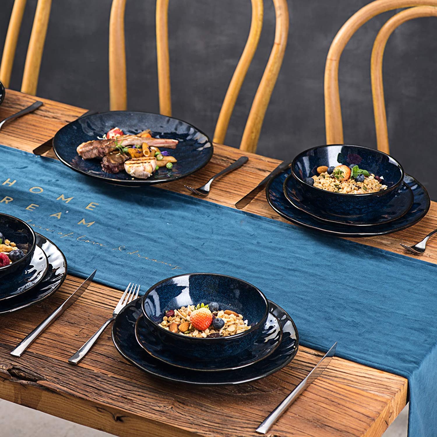 Vicrays 16-Piece Ceramic Dinnerware Set - Fluted Dinner Plates, Salad Plates & Bowls - Microwave, Oven & Dishwasher Safe - Scratch Resistant - Perfect for Home, Party & Restaurant Use - Elegant Blue Tableware for Everyday Dining & Entertaining