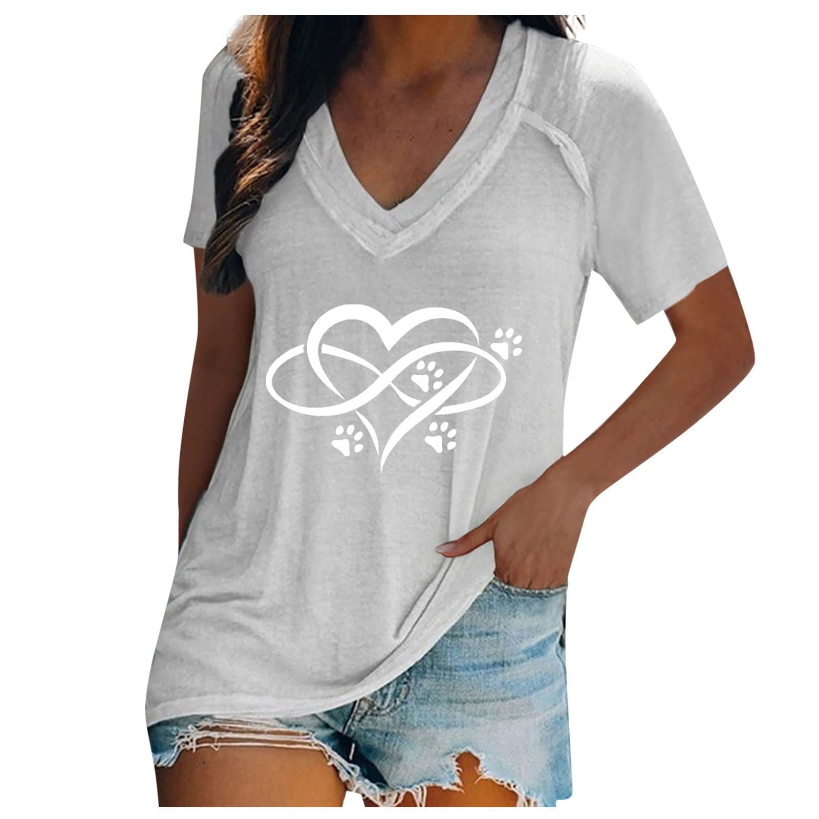 HRAPDA Women's Summer Tops - Trendy Heart Print Short Sleeve V-Neck Loose Fit Tee Blouse, Casual & Dressy T-Shirt for Going Out, Beach, Date Night & Weekend Wear