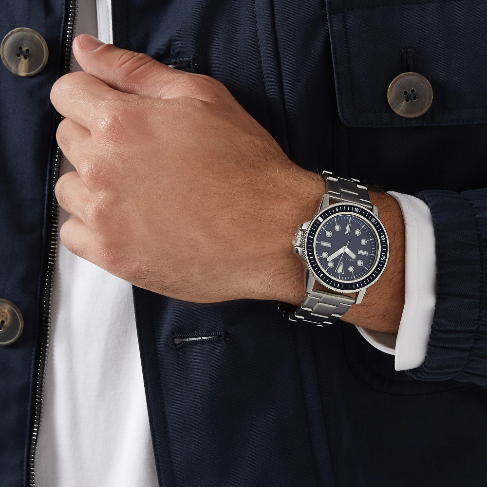 Armani Exchange Leonardo Analog Blue Dial Men's Watch AX1861 - Stylish Casual & Dress Watch for Men, Perfect for Office, Business Meetings & Special Occasions