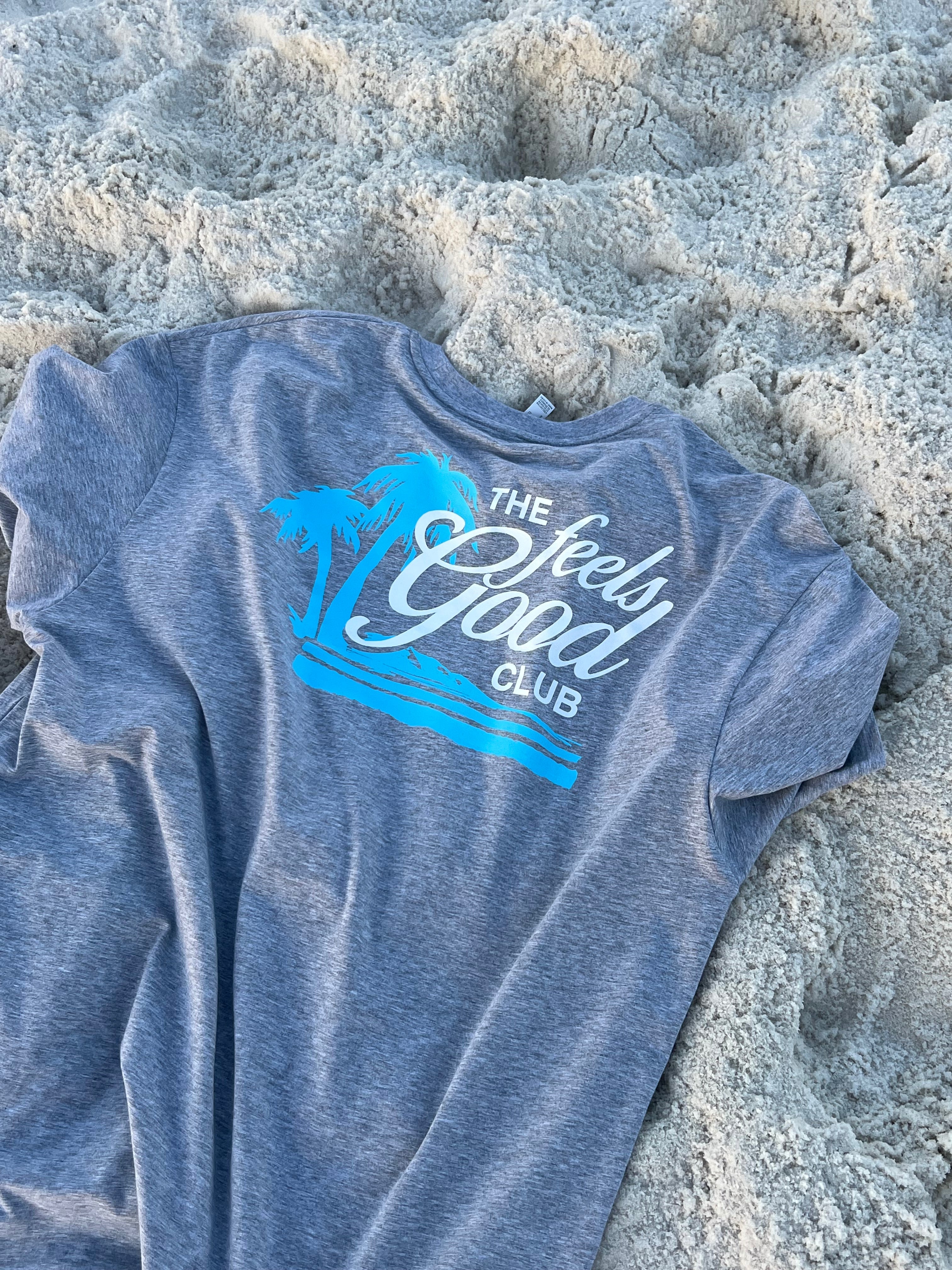 Resort Tee - Comfortable & Stylish Vacation T-Shirt for Men & Women | Perfect for Beach, Pool, and Summer Travel Outfits