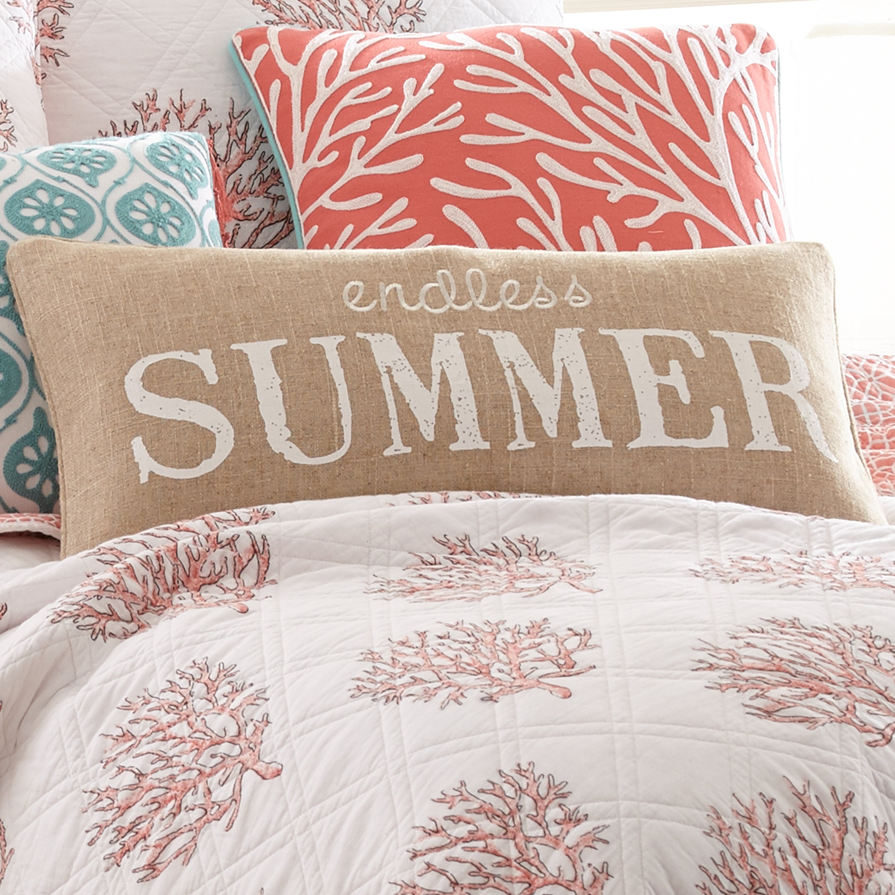 Endless Summer Pillow - Soft & Comfortable Decorative Throw Pillow for Couch, Bed, Sofa - Perfect for Home Decor, Living Room, Bedroom, Outdoor Patio