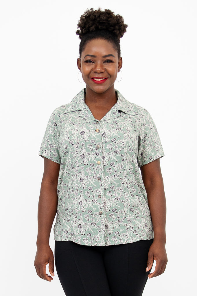 Stylish Aida Short Sleeve Top for Women - Trendy Bitza Design - Perfect for Summer Outfits, Casual Wear & Beach Vacations