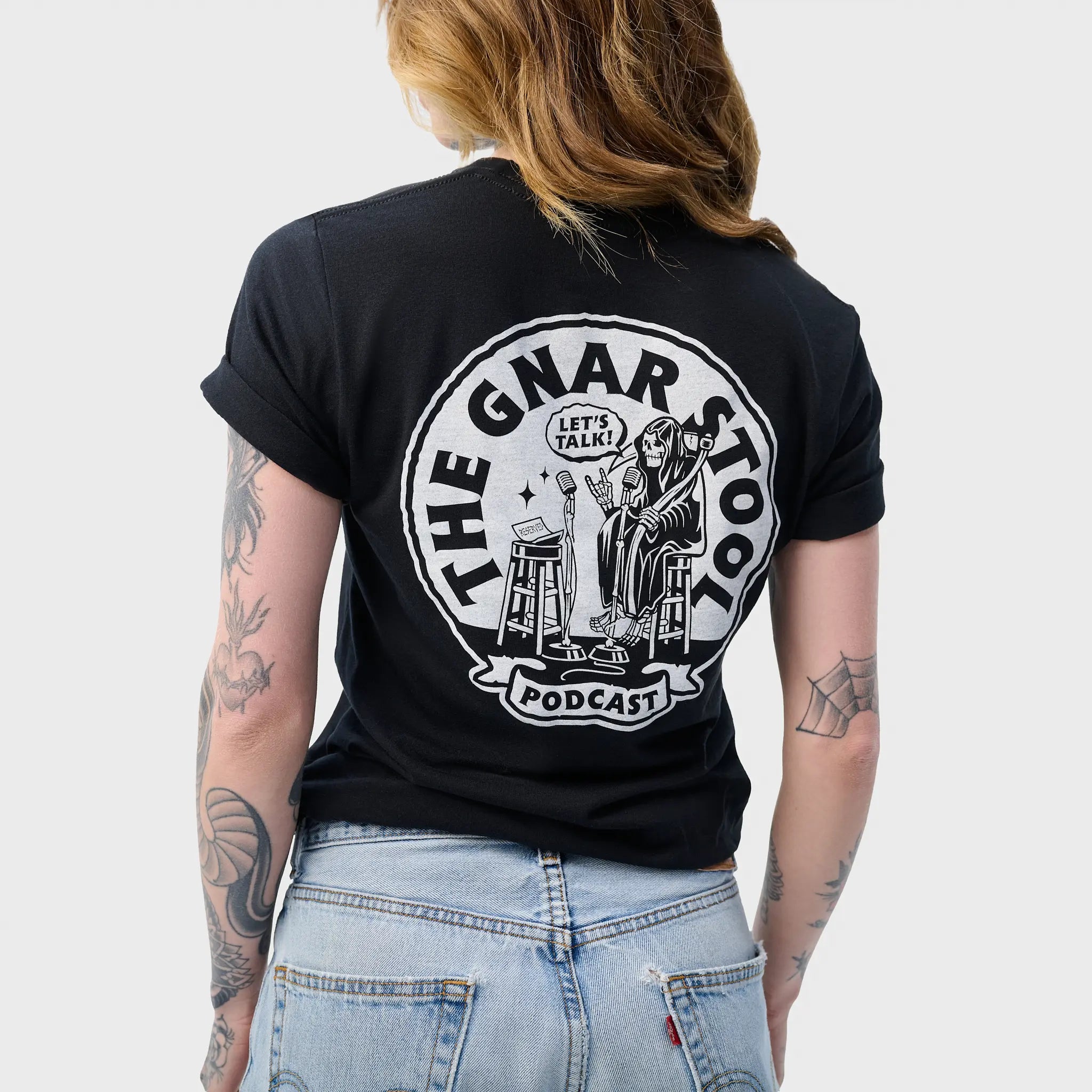 Gnar Stool Podcast T-Shirt - Funny & Trendy Graphic Tee for Men & Women - Perfect for Podcast Fans, Comedy Lovers & Streetwear Enthusiasts
