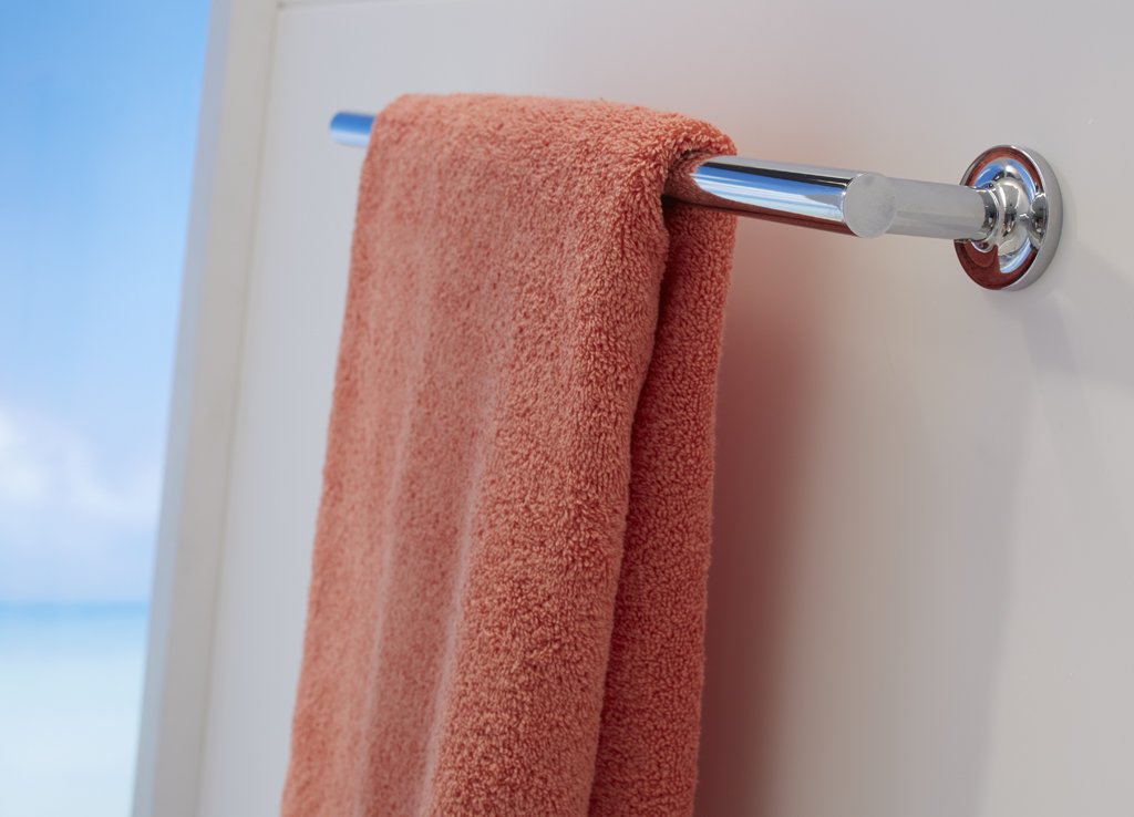 KOHLER 14435-CP Purist 18 Inch Chrome Towel Bar - Wall Mounted Bathroom Towel Rack Holder for Modern Homes - Perfect for Bathrooms, Spas, and Powder Rooms