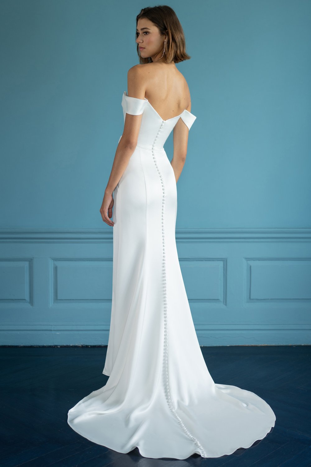 Jenny Yoo Viviana Wedding Gown - Elegant A-Line Bridal Dress with Lace Details | Perfect for Beach, Church & Formal Weddings