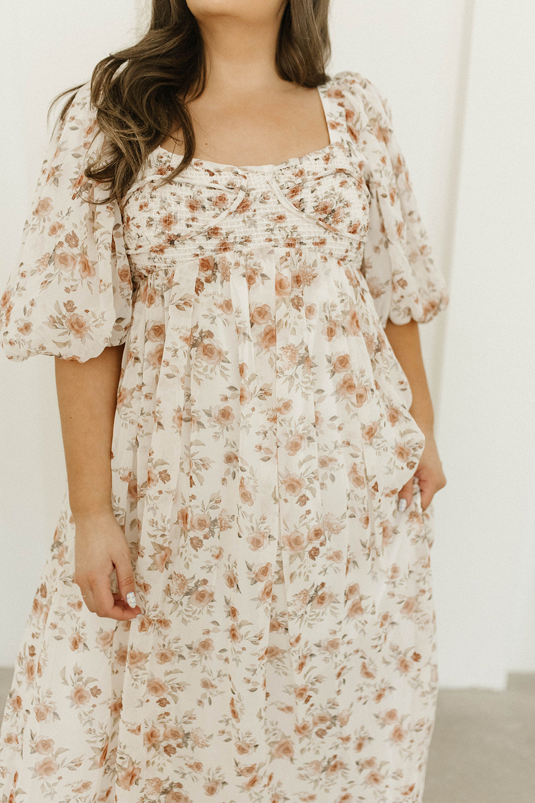 Harlow Maxi Dress in Ivory Floral - Bump Friendly Maternity Dress & Inclusive Sizing (S-3XL) | Perfect for Weddings, Baby Showers & Summer Vacations