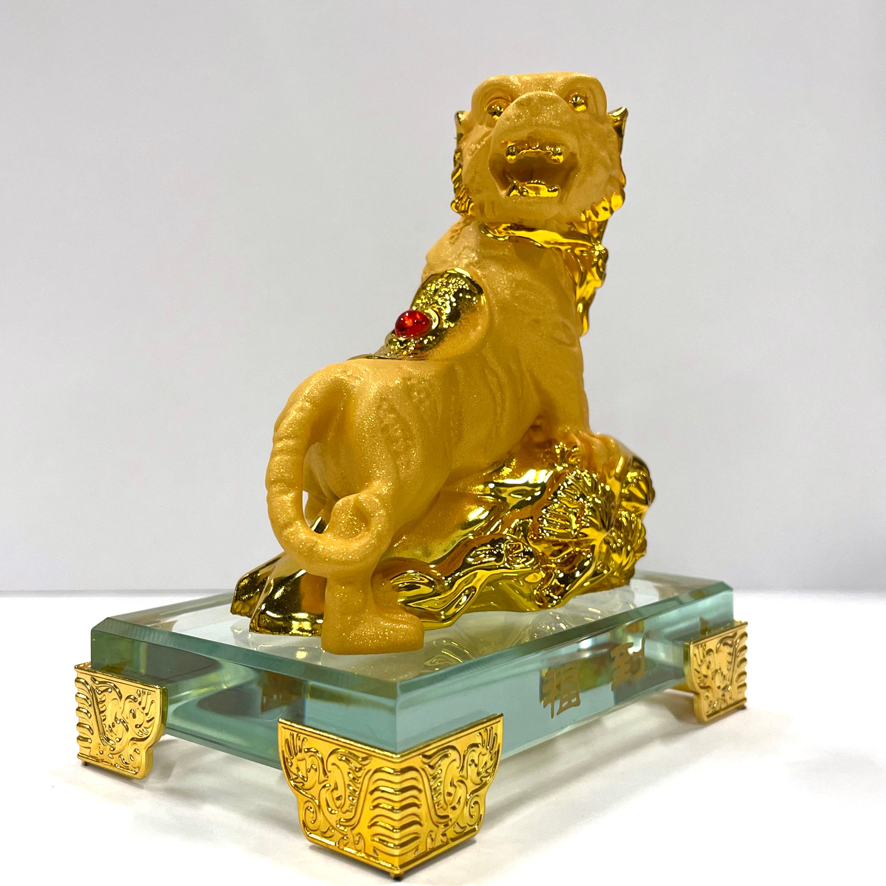 Chinese New Year Zodiac Glass Figurine - Tiger Collectible for Home Decor, Gift & Feng Shui | Perfect for Lunar New Year Celebrations, Office Display & Asian Culture Enthusiasts