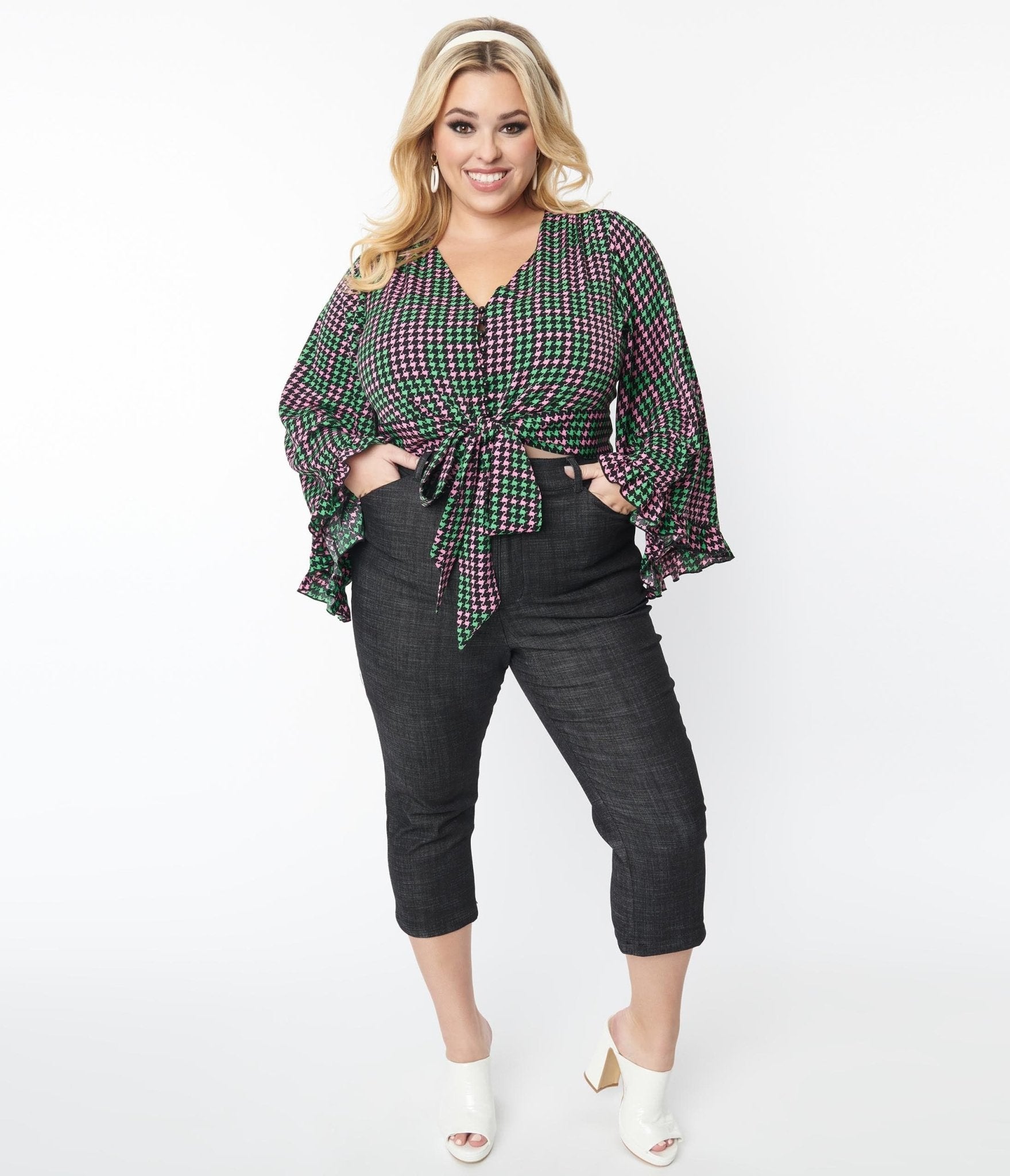 Smak Parlour Plus Size Black Denim Capris for Women - Stretchy Comfortable High-Waisted Ankle Pants for Casual Wear & Summer Outfits