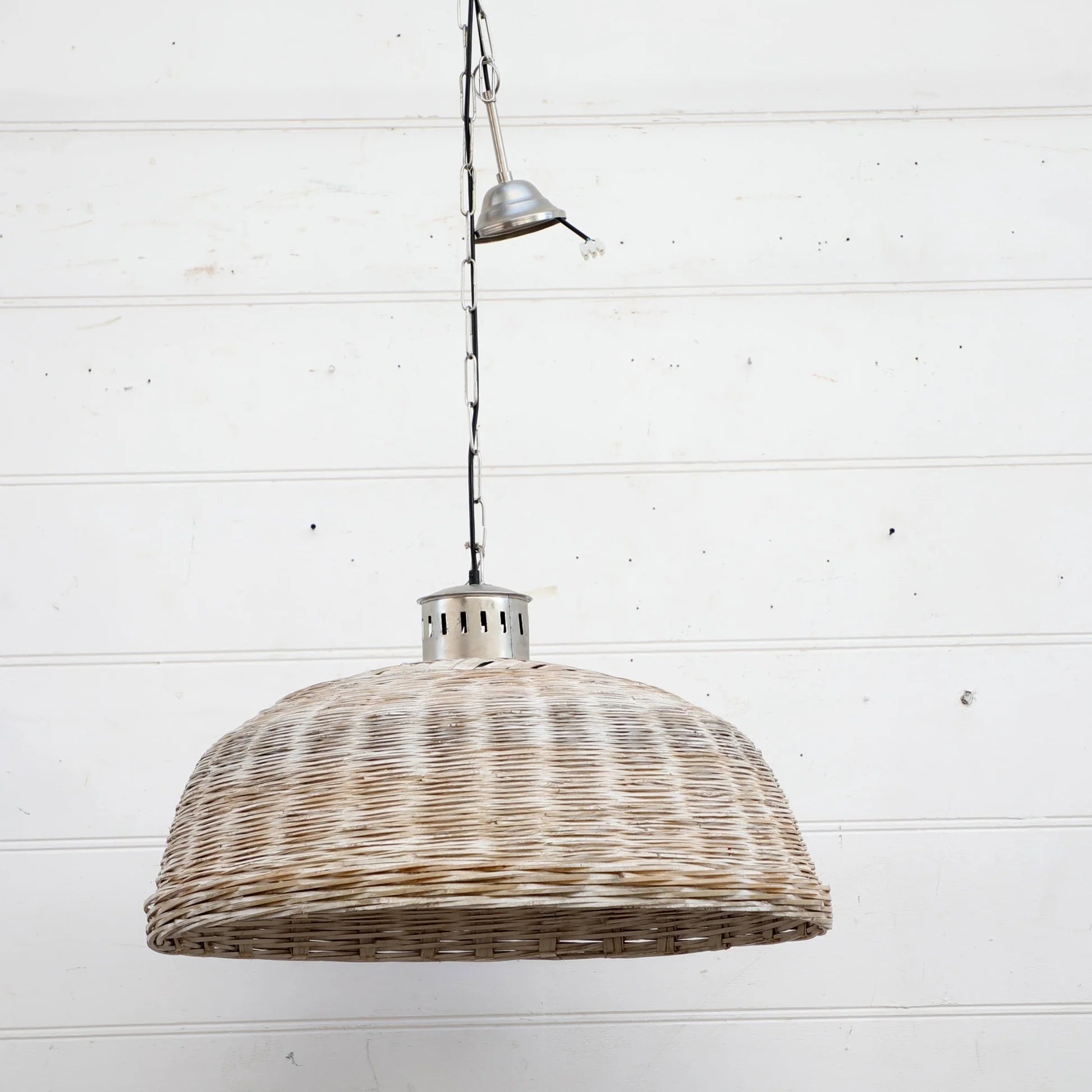 Handwoven Bamboo Rattan Pendant Light - Natural Boho Ceiling Decor for Bedroom, Living Room & Dining Area - Eco-Friendly Home Lighting Fixture