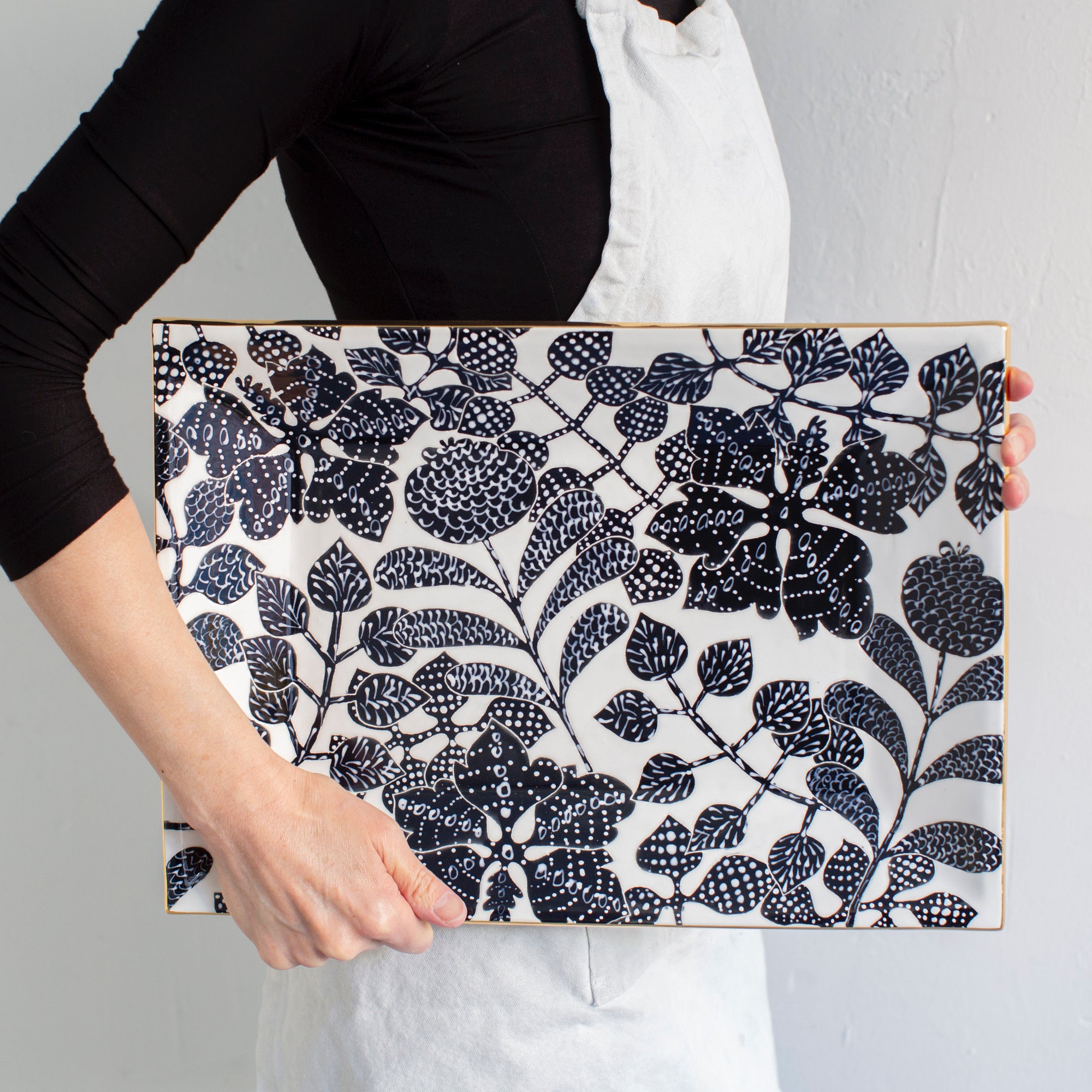 Luxury Bali Toile Caviar Serving Tray - Elegant Porcelain Appetizer Platter for Parties, Weddings & Entertaining