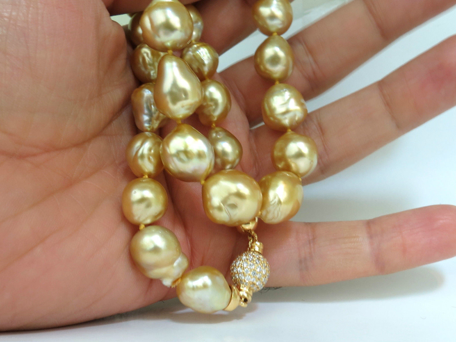 18KT 16.6mm Natural South Sea Golden Pearl Necklace with 1.50CT Diamond Clasp - Luxury Jewelry for Weddings, Anniversaries & Special Occasions