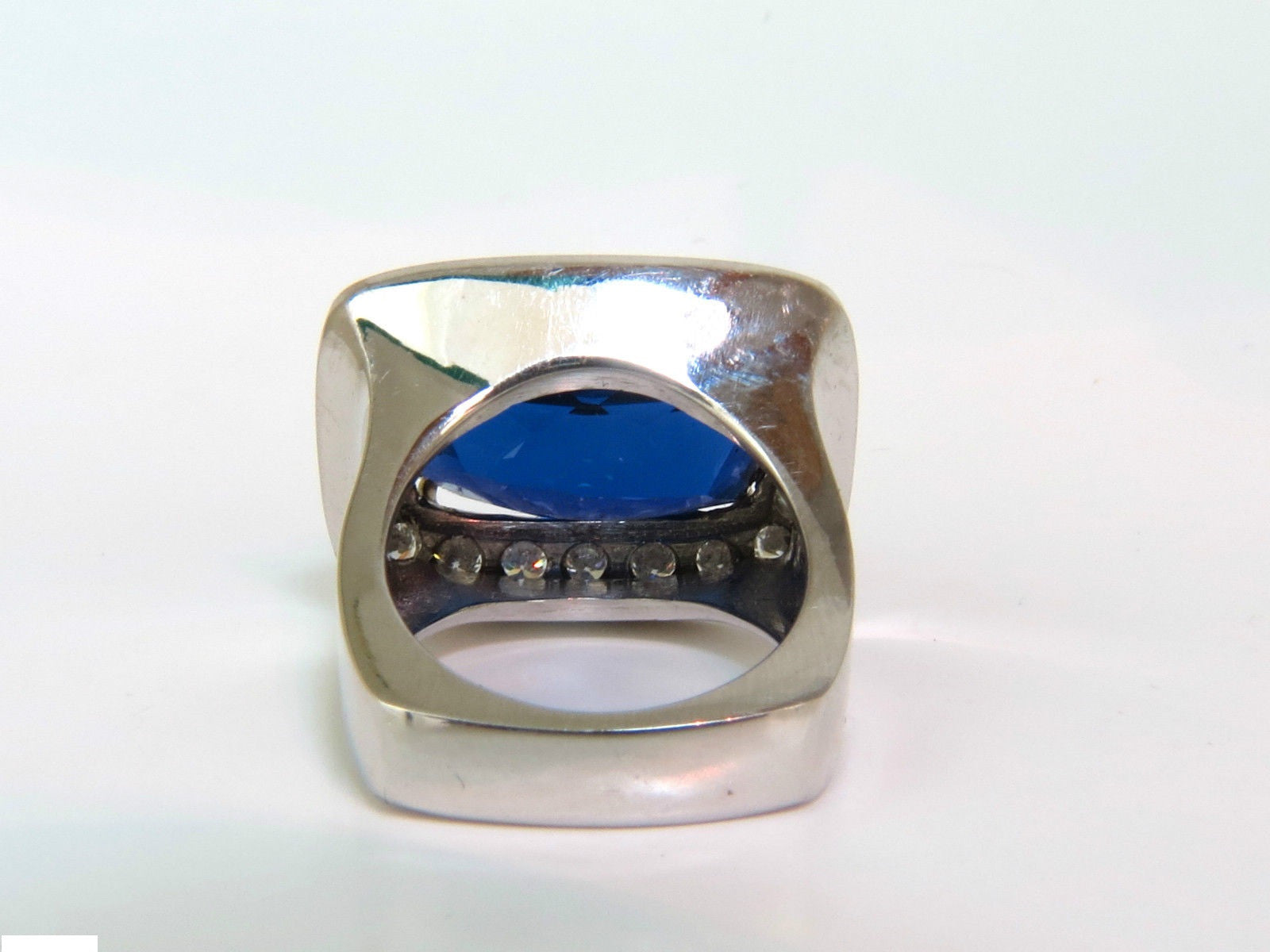 18KT GIA Certified 22.95 Carat Natural Tanzanite & Diamond Engagement Ring - Custom Mounted in 18K Gold - Perfect for Wedding, Anniversary & Special Occasion Gifts