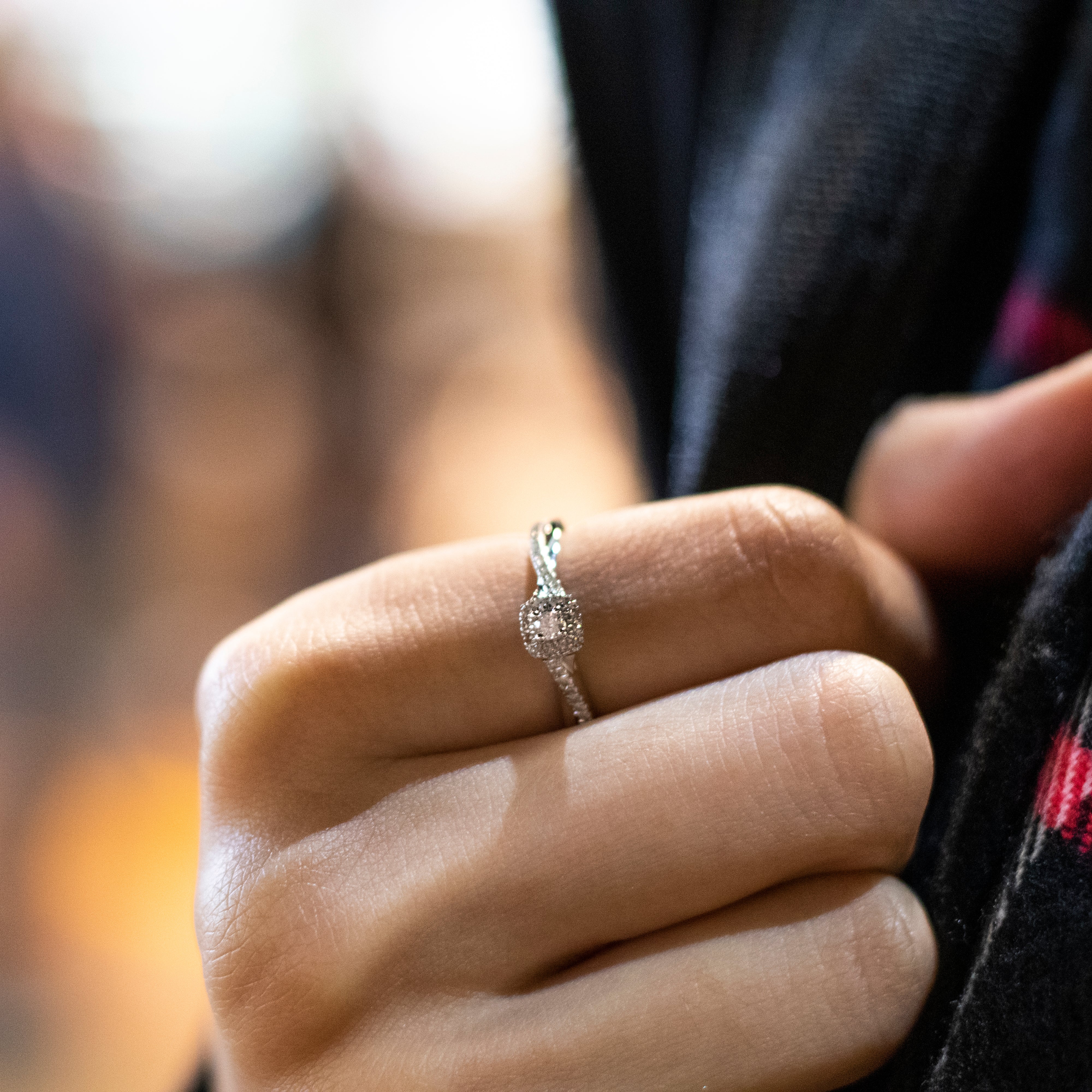 9ct White Gold Solitaire Ring with 1/5 Carat Diamond - Elegant Engagement Ring for Women, Perfect for Proposals, Anniversaries & Special Occasions