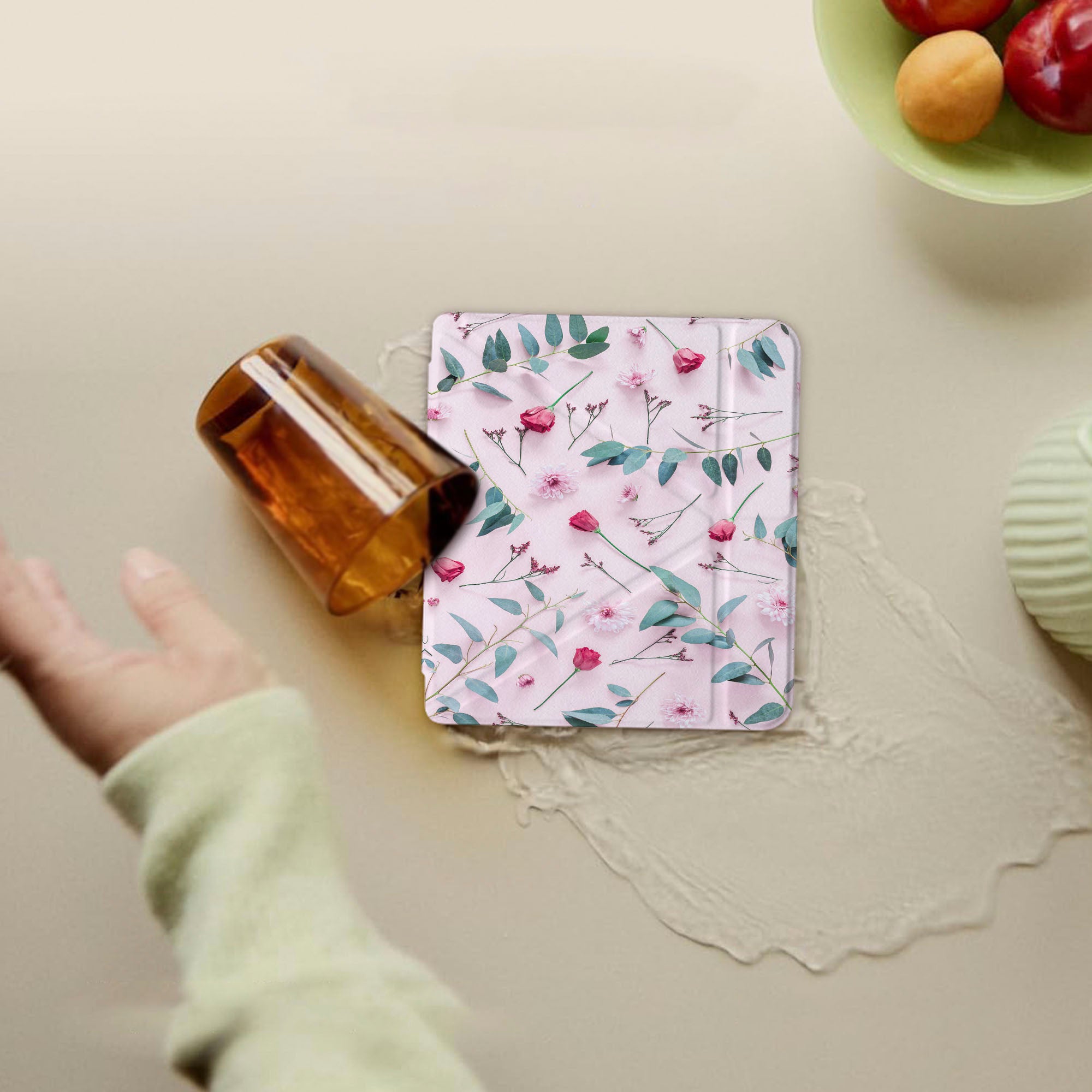 KOBO Premium Phone Case with Flat Flower Design - Slim Protective Cover for iPhone & Android - Perfect for Everyday Use, Travel & Gifting