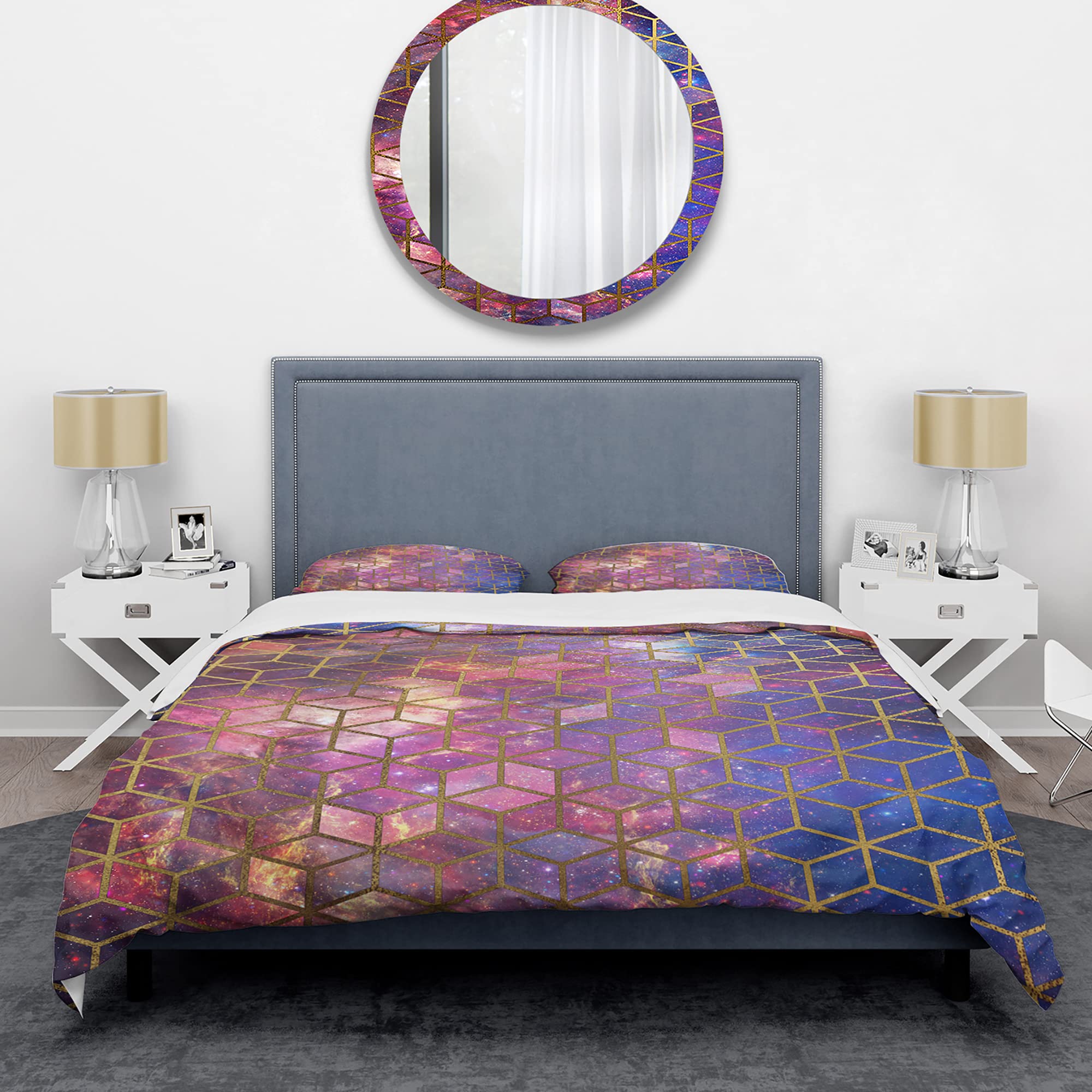 DesignQ Dark Yellow Cubes on Cosmic Background Modern Duvet Cover Set King - 3 Piece Geometric Bedding Set for All Seasons | Contemporary Home Decor for Bedroom, Guest Room & Dorm