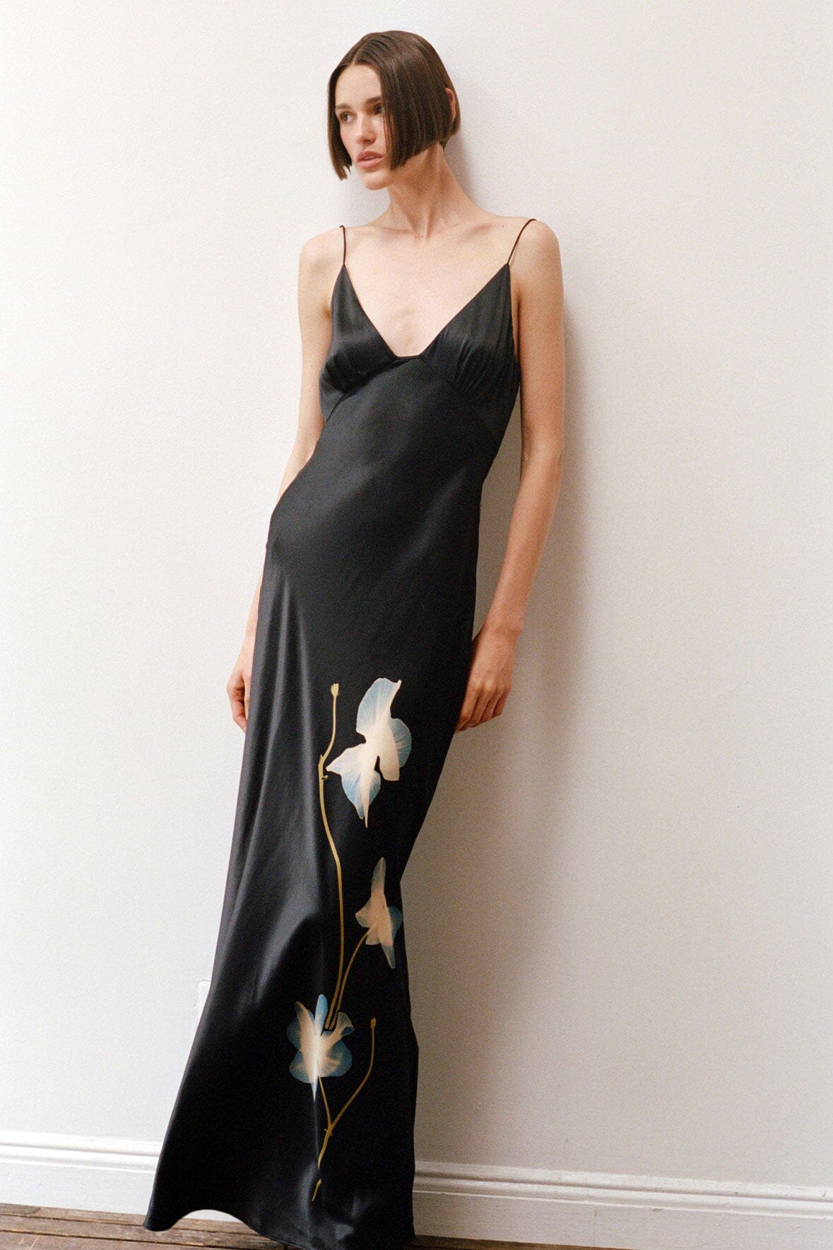 HANK Women's Silk Dress with Botanical Print - Elegant Floral Design for Casual & Evening Wear | Perfect for Parties, Weddings & Special Occasions