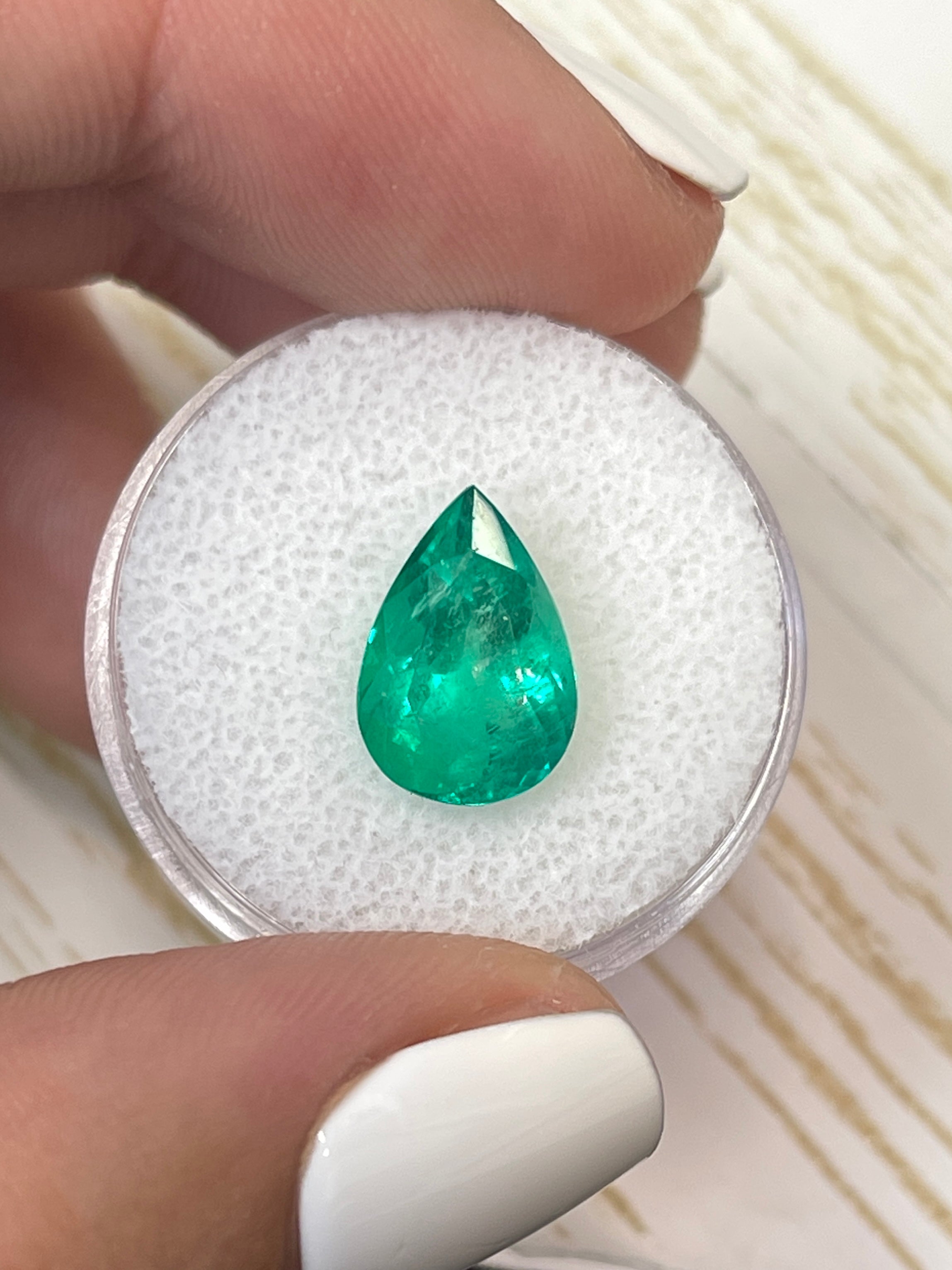 4.0 Carat 13x9mm Yellowish Green Natural Loose Colombian Emerald Pear Cut Gemstone for Jewelry Making, Engagement Rings & Fine Collections