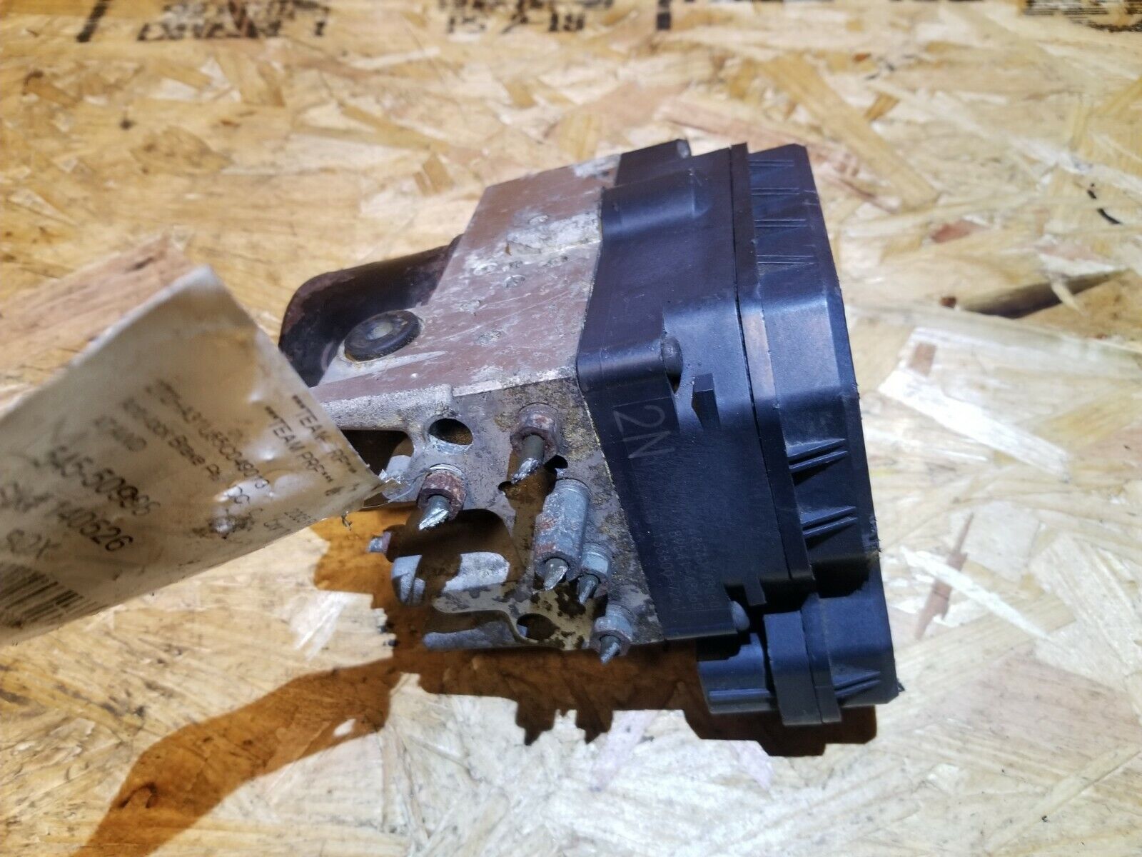 2005 Lexus RX350 ABS Pump Anti-Lock Brake Module OEM #126 - Replacement Part for Brake System Repair & Maintenance