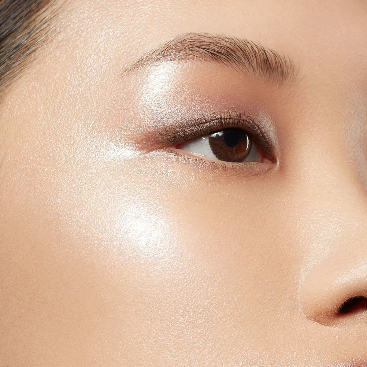 Shimmer Highlighter Powder for Face & Body - Natural Glow Makeup, Vegan & Cruelty-Free | Perfect for Contouring, Highlighting & Everyday Glam Makeup Looks
