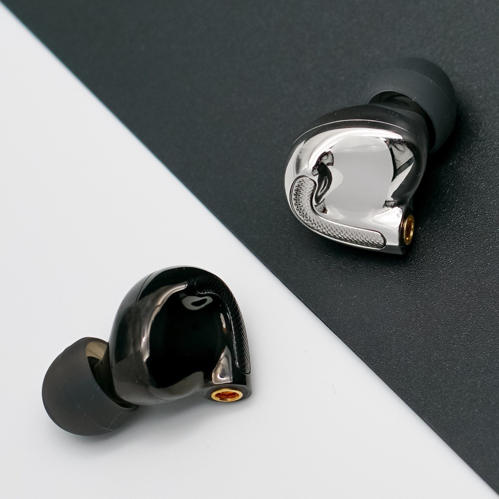 AUNE Jasper 10mm Ultra Linear Driver In-Ear Monitors (IEMs) - High Fidelity Earphones for Audiophiles, Musicians & Travel - Perfect for Studio Recording, Gaming & Commuting