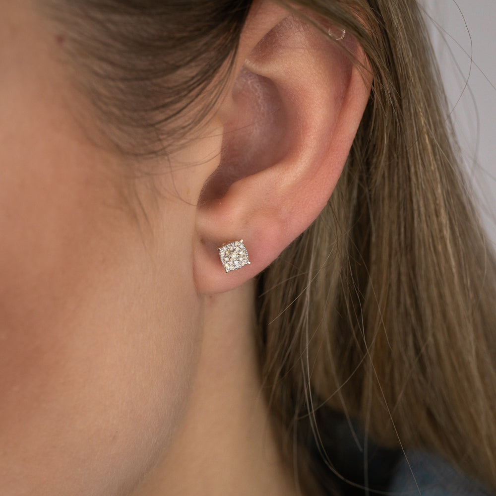 0.15 Carat Stud Diamond Earrings in 9ct Yellow Gold - Elegant Everyday Jewelry for Women, Perfect Gift for Anniversary, Birthday & Special Occasions