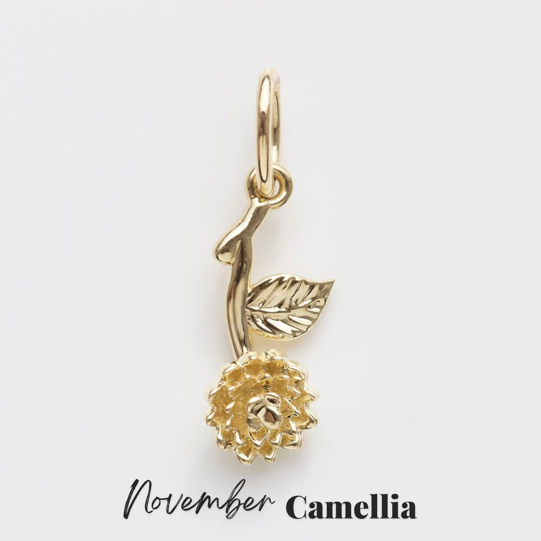 Birth Flower Charm Necklace - Personalized Floral Pendant Jewelry for Women - Perfect Gift for Mother's Day, Birthday & Anniversary - Ideal for Everyday Wear, Special Occasions & Gifting