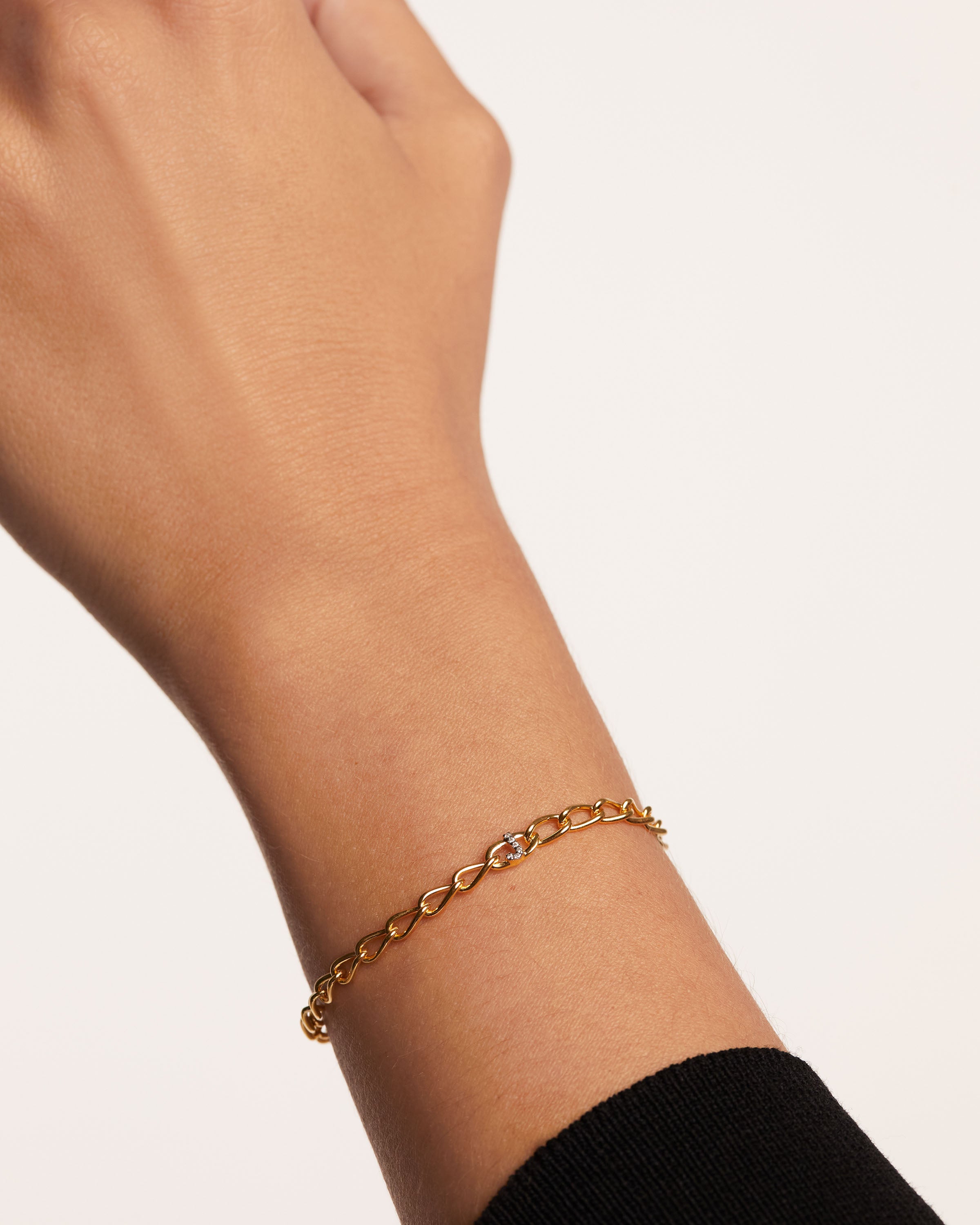 Stylish Letter J Chain Bracelet for Women - Gold & Silver Initial Jewelry Gift for Her | Perfect for Everyday Wear, Birthdays & Anniversaries