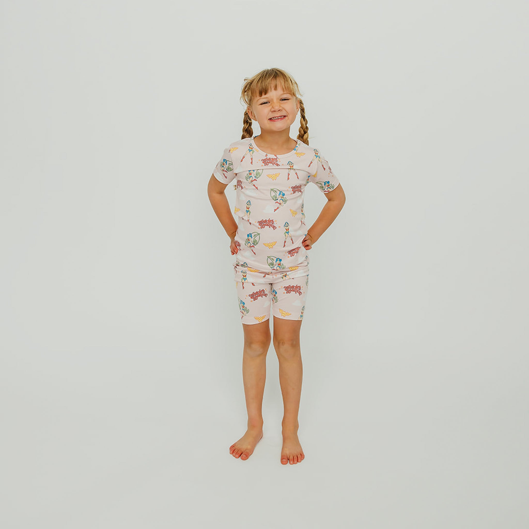 2-Piece Wonder Woman™ Short Sleeve Pajama Set for Women - Soft Cotton Sleepwear for Comfortable Nights & Lounge Wear