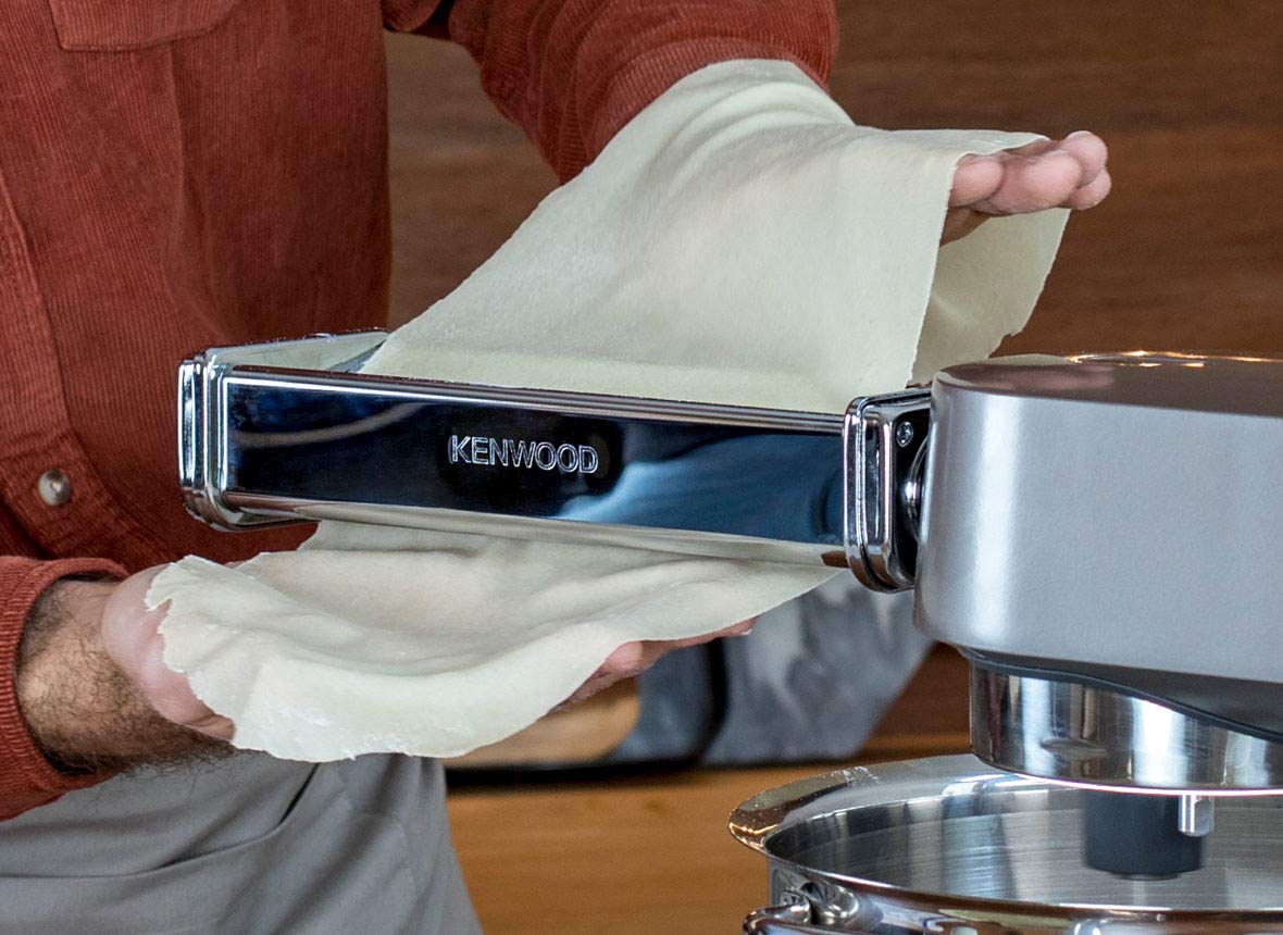 Kenwood XL KAX99.A0ME Pasta Maker Attachment for Kitchen Machine - Extra Wide 22cm Lasagna Plates, Chromed Stainless Steel Body & Durable Aluminum Rollers - Perfect for Homemade Pasta, Lasagna & Italian Cuisine