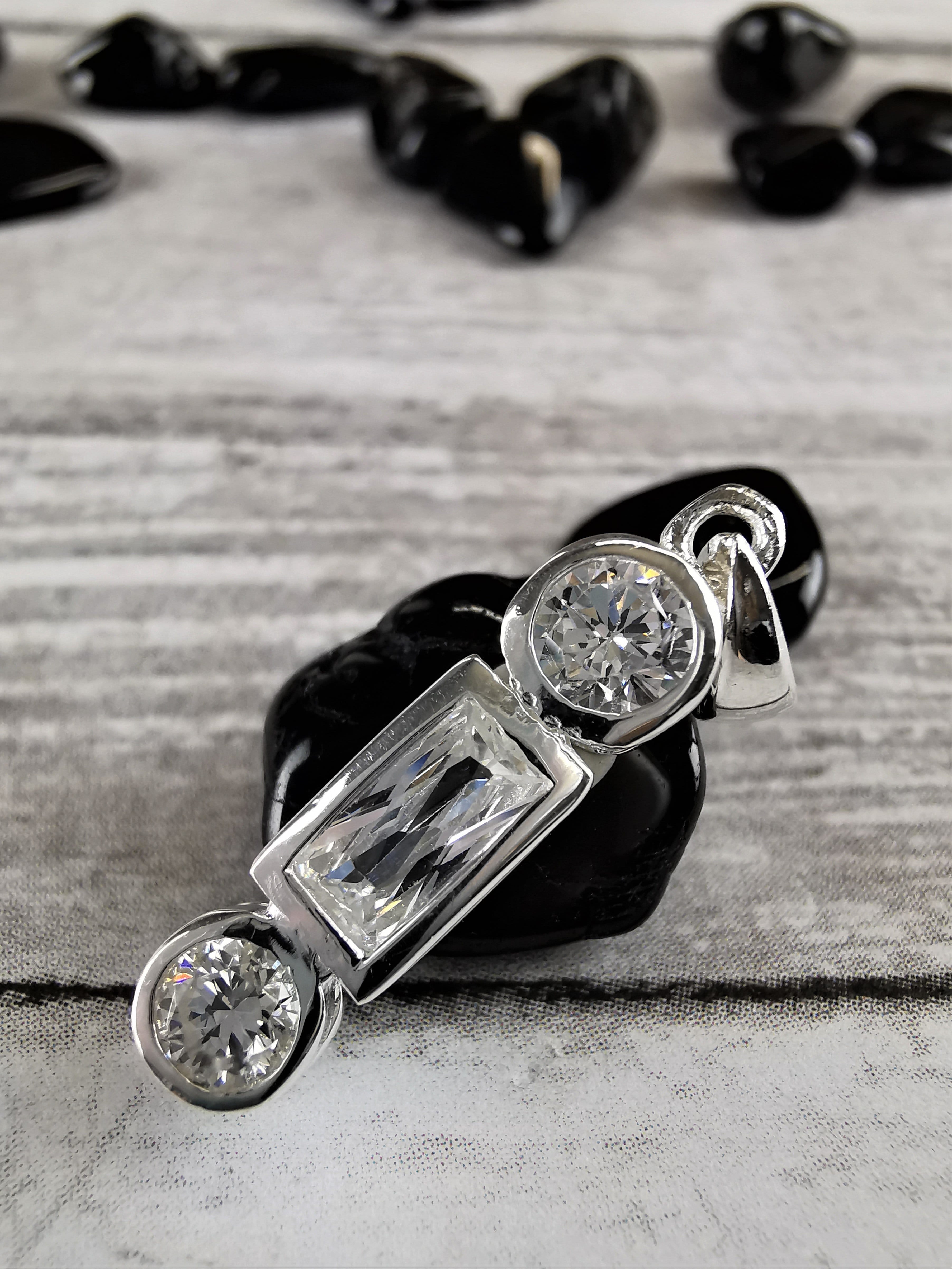 Elegant Cubic Zirconia Pendant Necklace - Dainty CZ Jewelry for Women - Perfect for Weddings, Parties & Everyday Wear