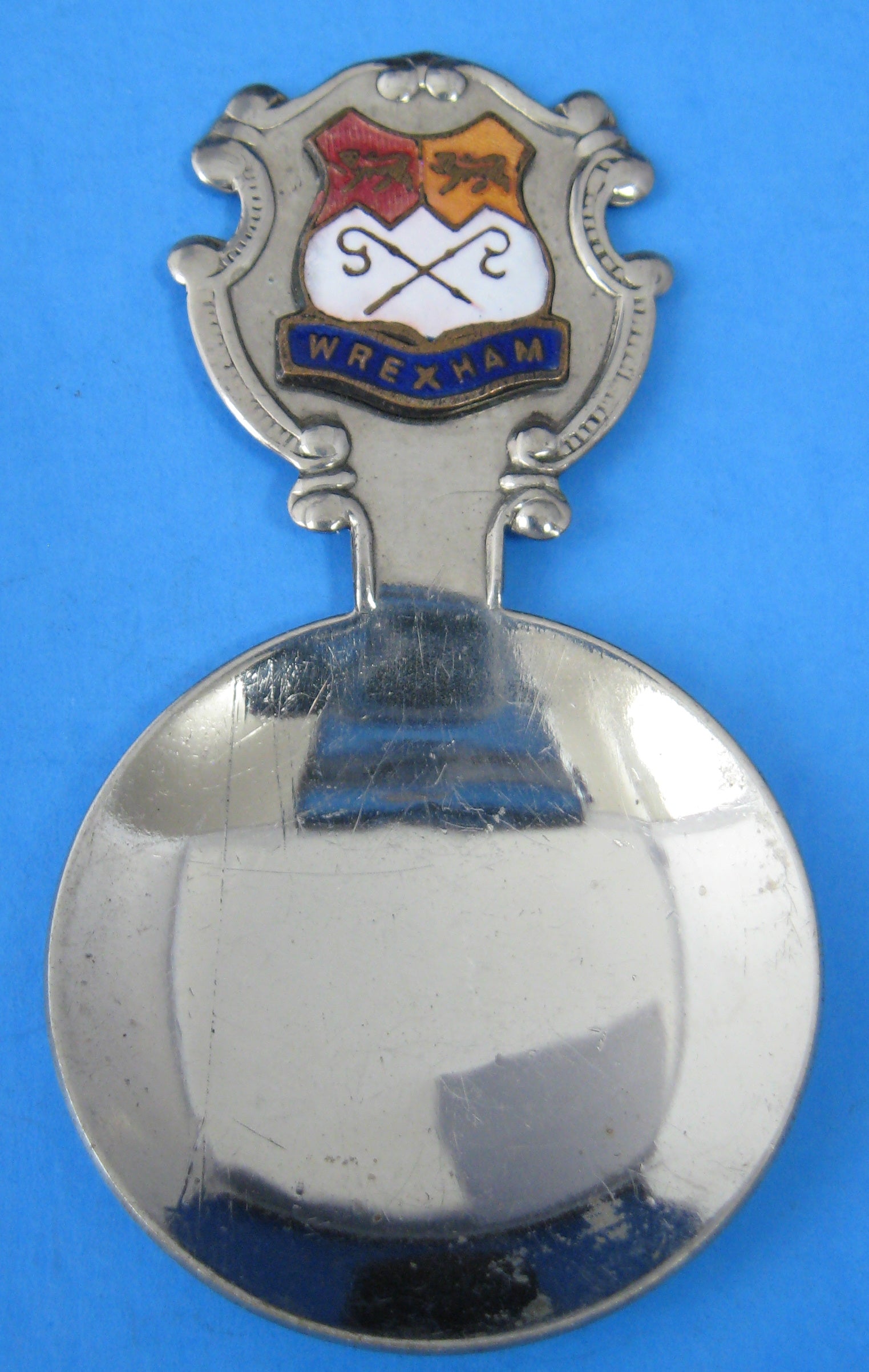 Vintage 1920s Enamel Finial Tea Scoop - Authentic Wrexham England Tea Caddy Spoon Souvenir | Perfect for Tea Lovers, Collectors & British-Themed Gifts