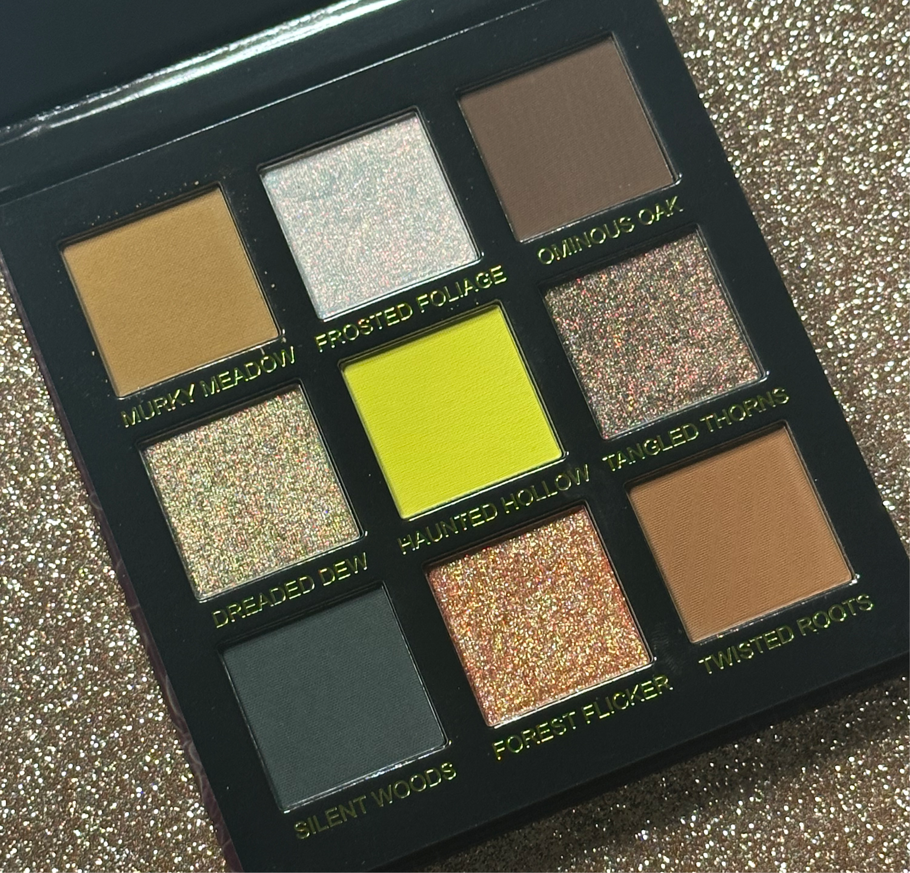 Murky Meadow Eyeshadow Palette - 12 Highly Pigmented Matte & Shimmer Shades for Stunning Eye Looks | Perfect for Day to Night Makeup, Parties & Special Occasions