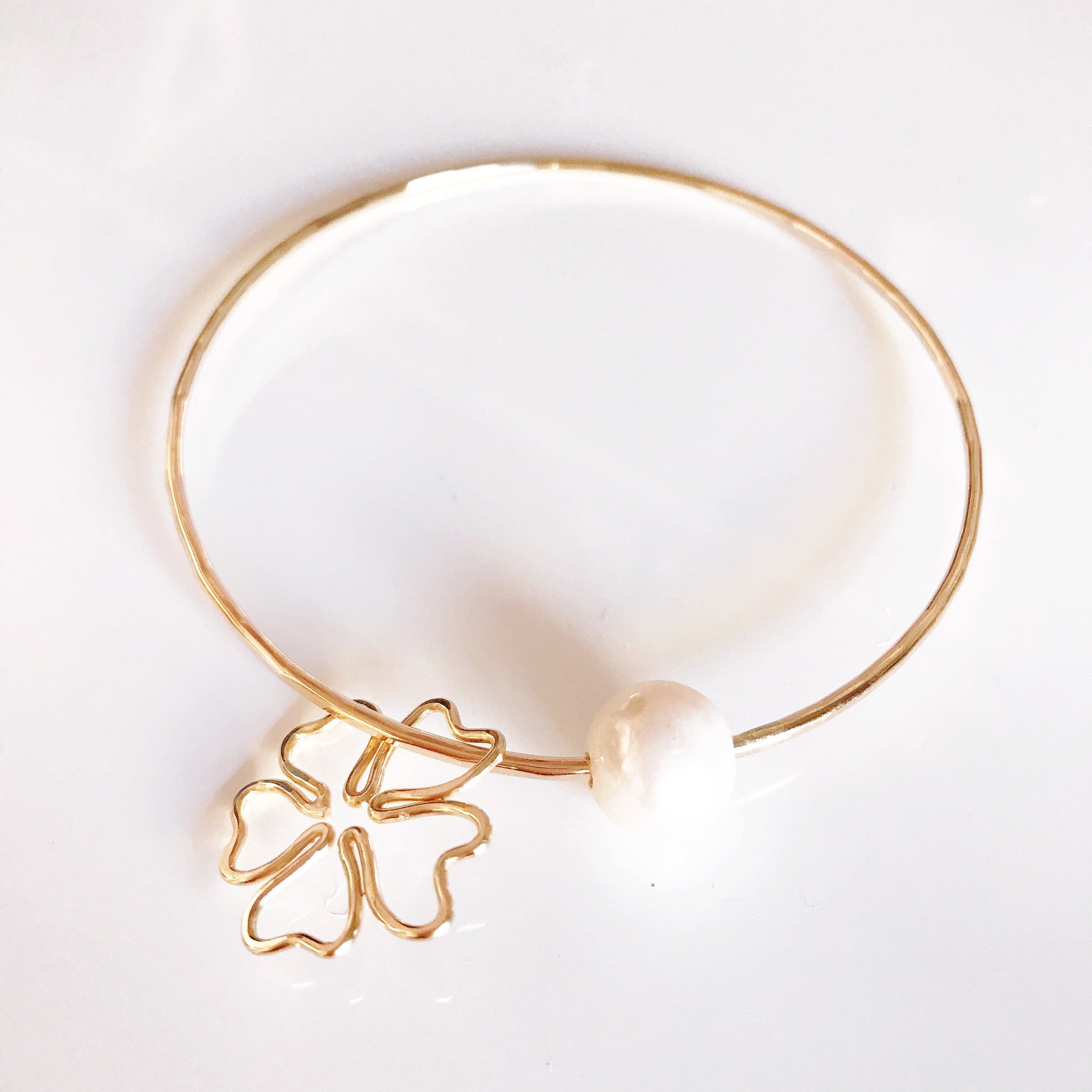 Cherry Blossom Pearl Bangle Bracelet for Women - Elegant White Pearl Floral Bangle Jewelry Gift (B300) for Weddings, Parties & Special Occasions