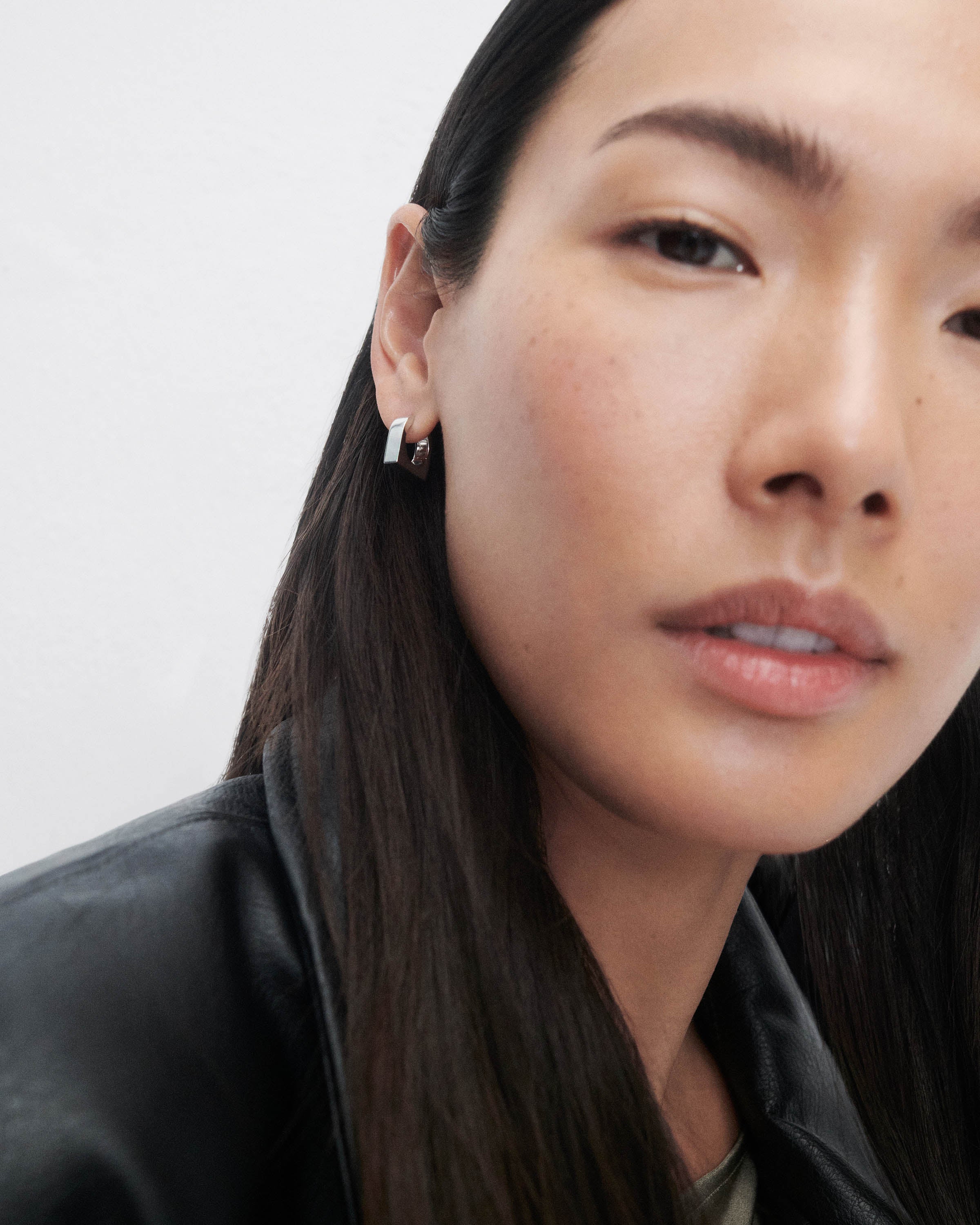 GRID2 New York Silver Single Hoop Earrings for Women - Minimalist Dainty Everyday Jewelry - Perfect for Work, Date Night & Casual Outfits