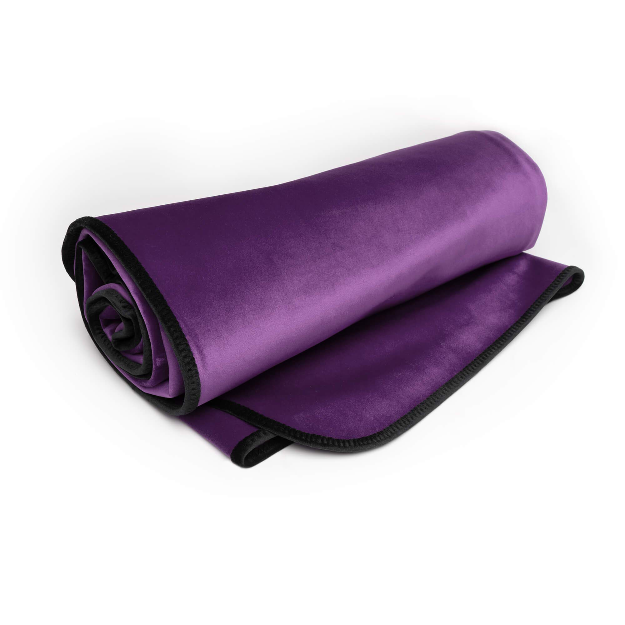 Liberator Lush Throw Moisture-Resistant Blanket - King Size 90