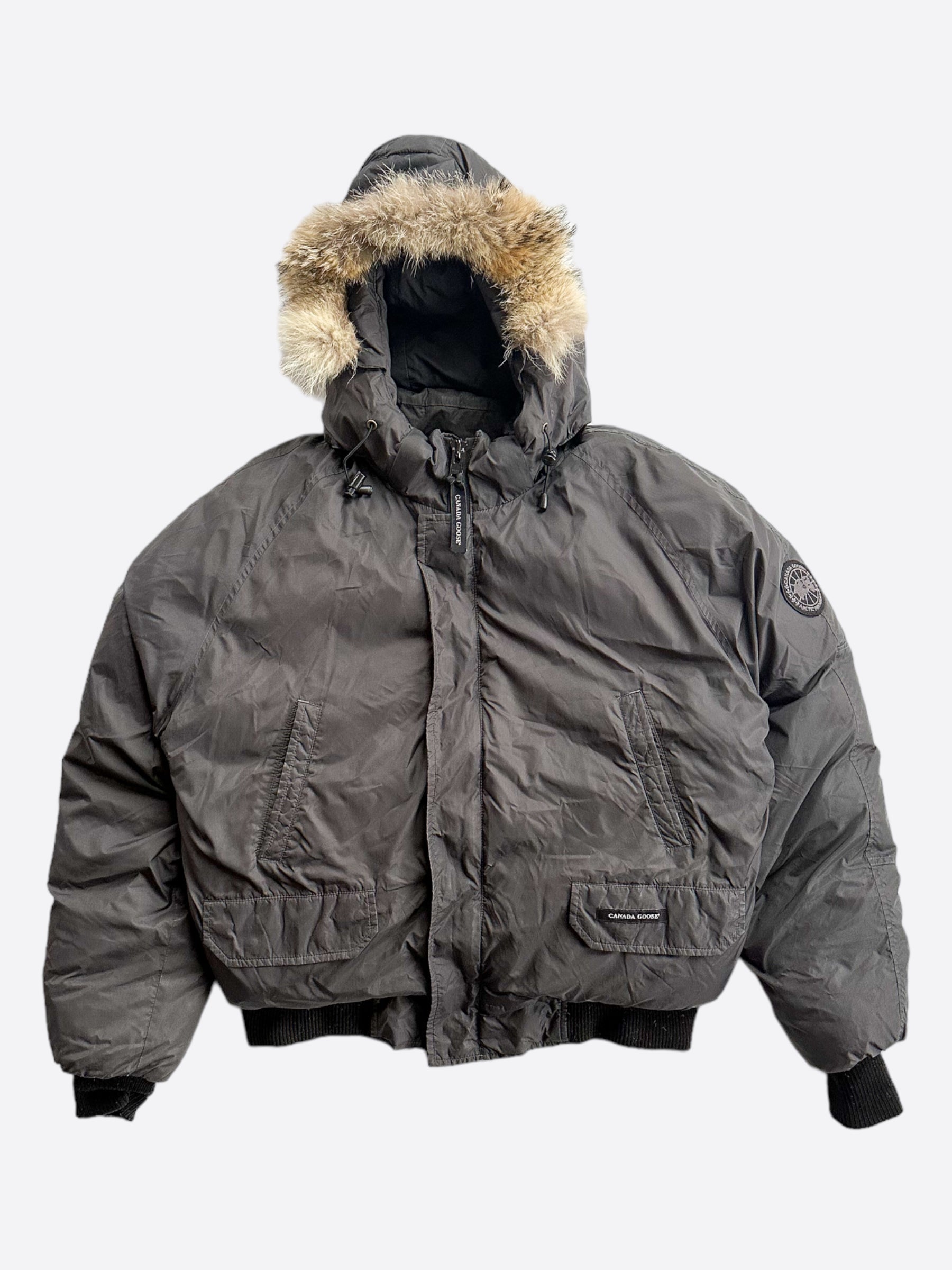 Canada Goose Graphite Yukon Black Label Men's Winter Jacket - Waterproof Parka for Extreme Cold Weather | Perfect for Skiing, Hiking & Outdoor Adventures