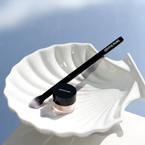 Best Highlighter Brush for Makeup - Soft Synthetic Bristles, Precise Contouring - Perfect for Highlighting Cheekbones, Nose & Brow Bones - Ideal for Professional & Everyday Makeup Looks