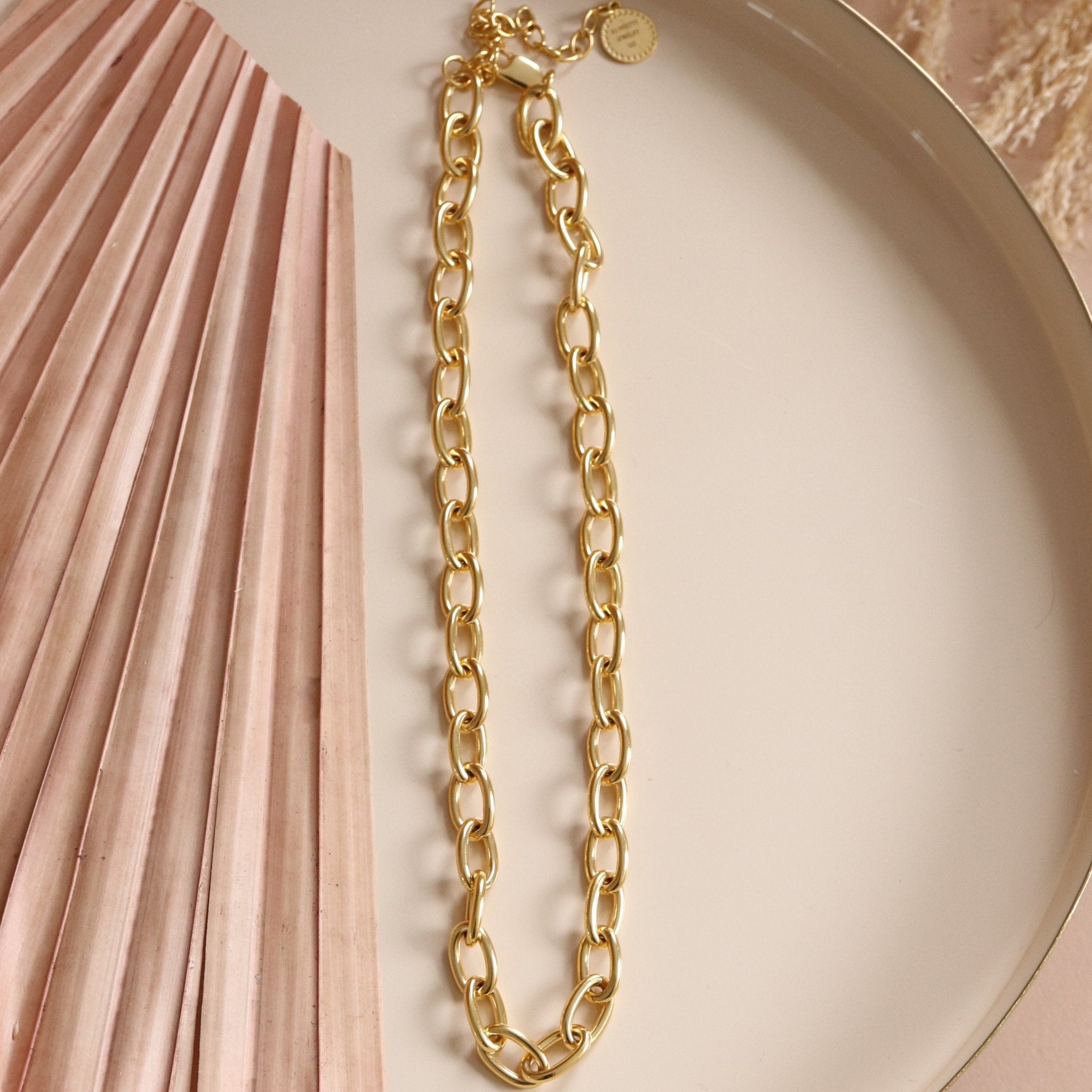 POISE Heavy Oval Link Necklace - 15