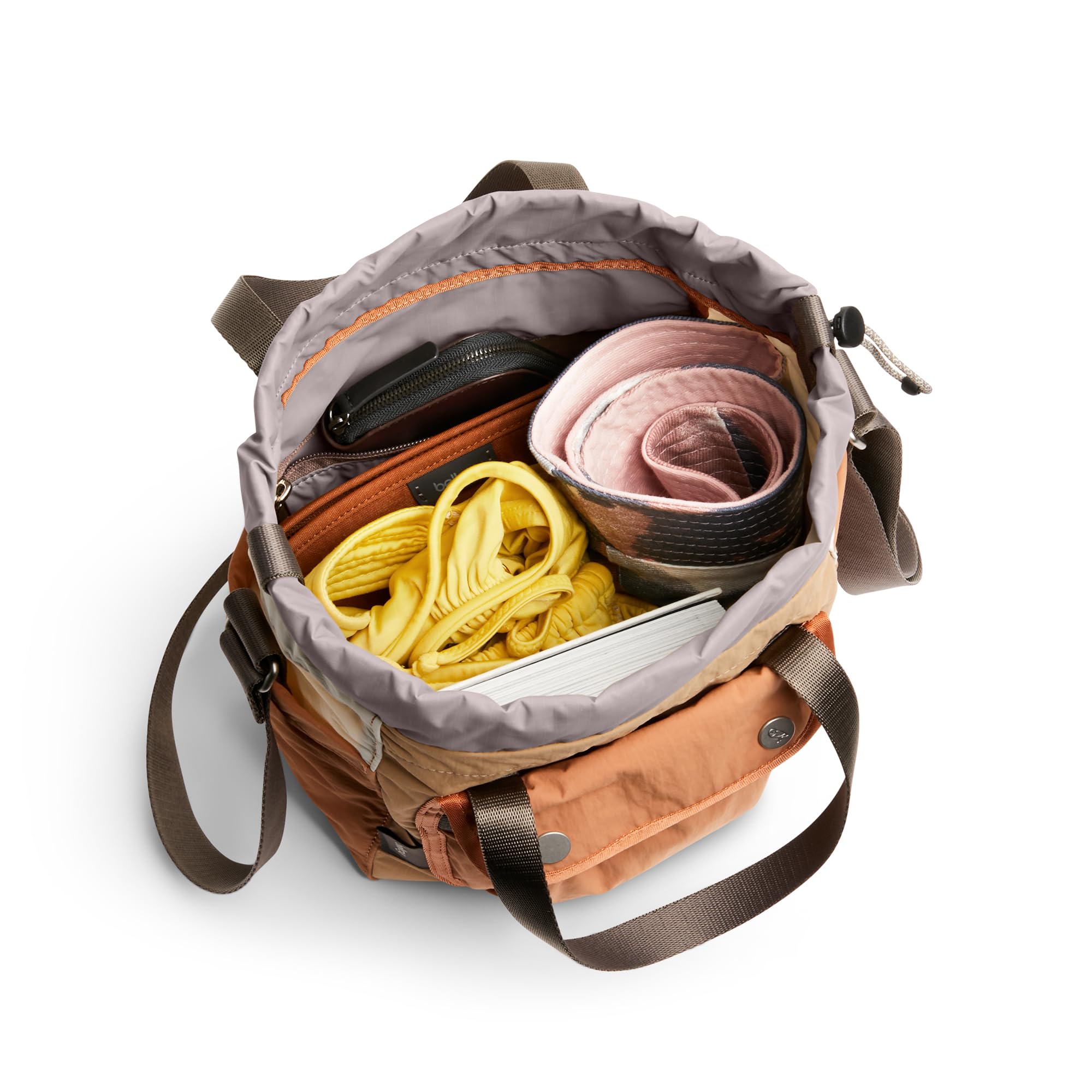 Bellroy Cinch Bucket Bag - 9L Compact Lightweight Crossbody Bag with External Pockets & Internal Zip Pocket, Adjustable Shoulder Strap, 3-Way Carry - Perfect for Travel, Commuting & Everyday Use - Sand Dune