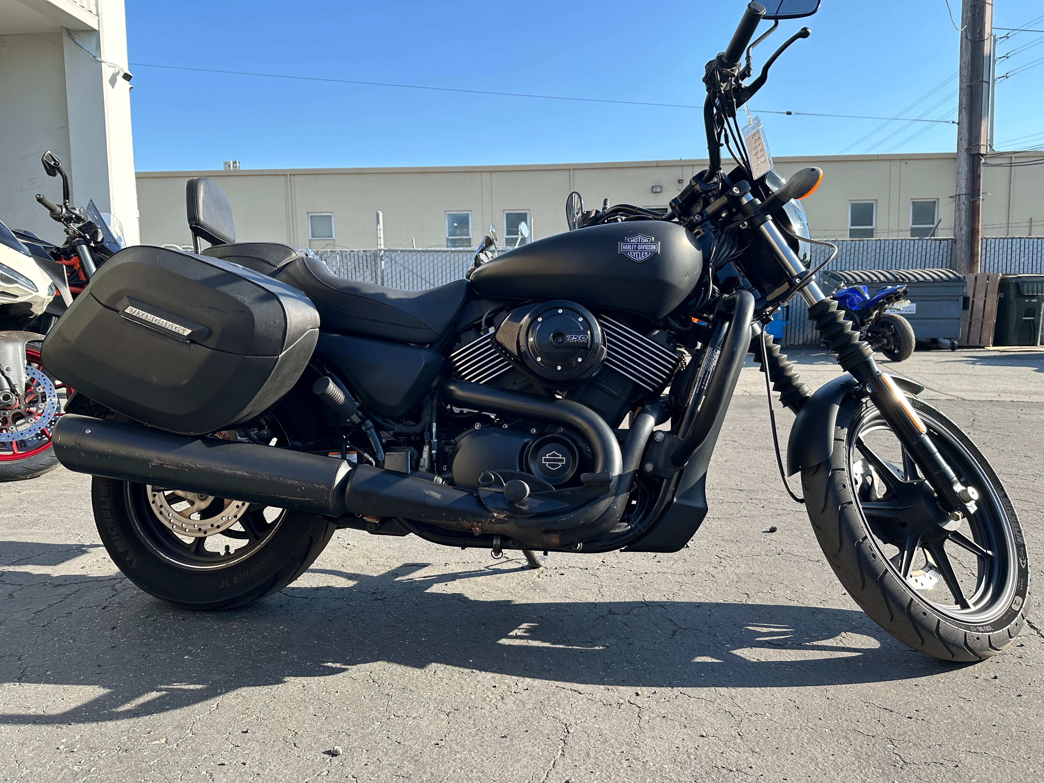 2016 Harley Davidson Street 750 XG750 Motorcycle - Custom Project Bike for Restoration & DIY Builds - Perfect for Cruiser Enthusiasts & Garage Workshops