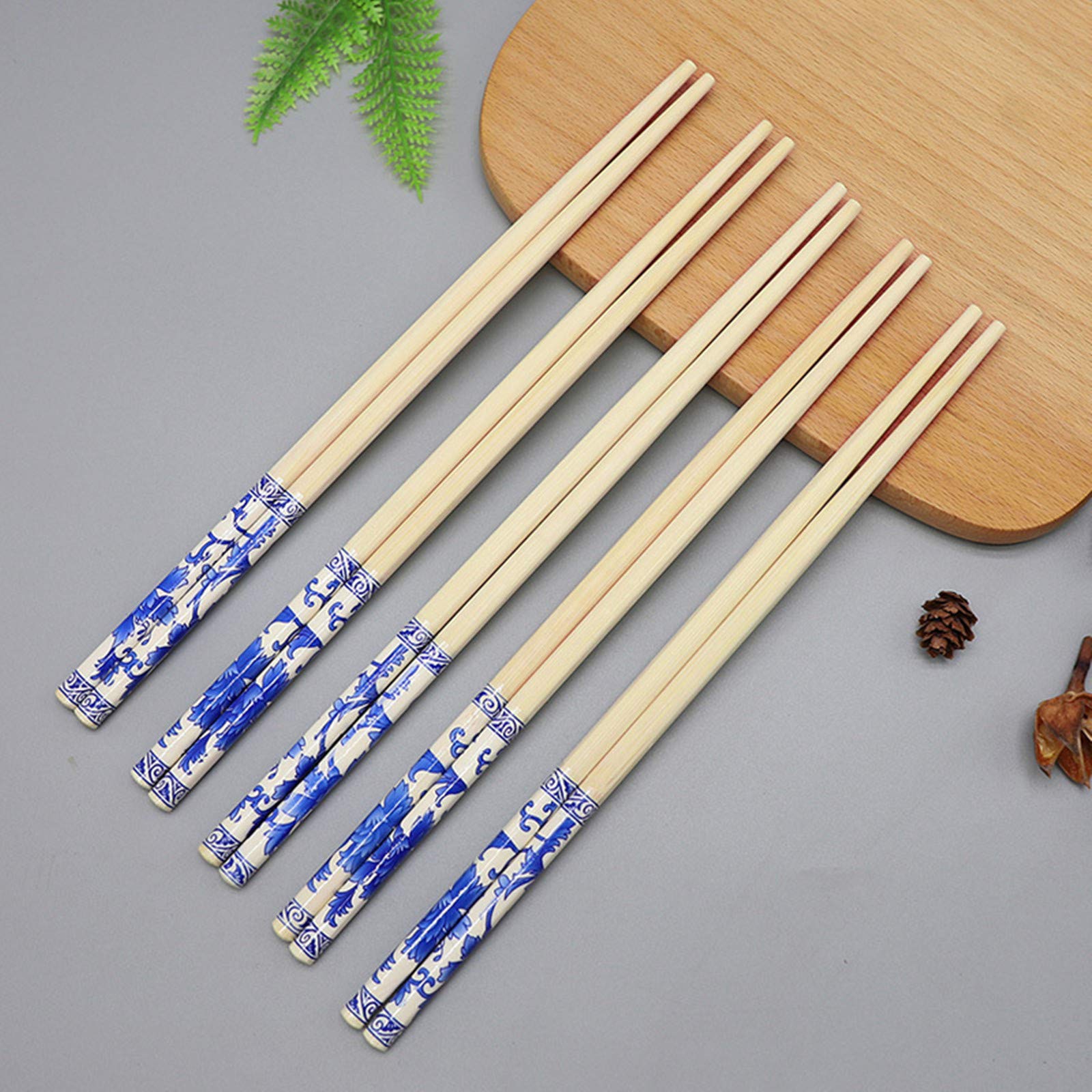 24 Pairs Bamboo Chopsticks for Sushi & Noodles - Disposable & Eco-Friendly for Travel, Picnic, Takeout
