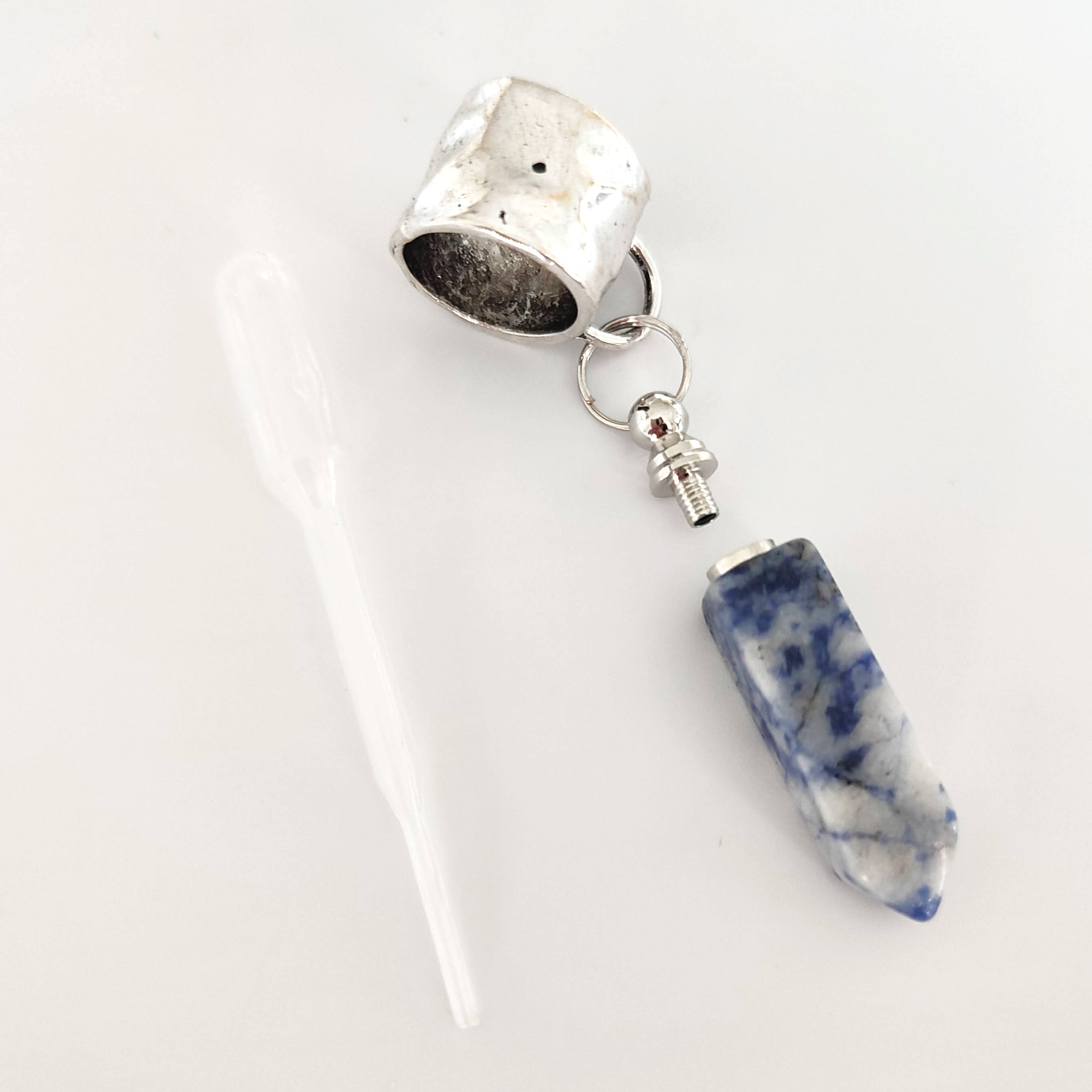Elegant Scarf Jewelry with Blue Vein Stone Perfume Bottle & Pipette - Perfect for Gift Giving, Aromatherapy, and Home Decor