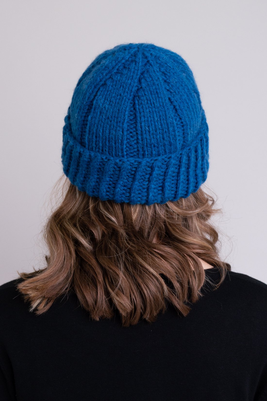 Hand Knit Wool Beanie for Women & Men - Soft Teal Winter Hat for Cold Weather - Cozy & Warm Accessory for Outdoor Activities