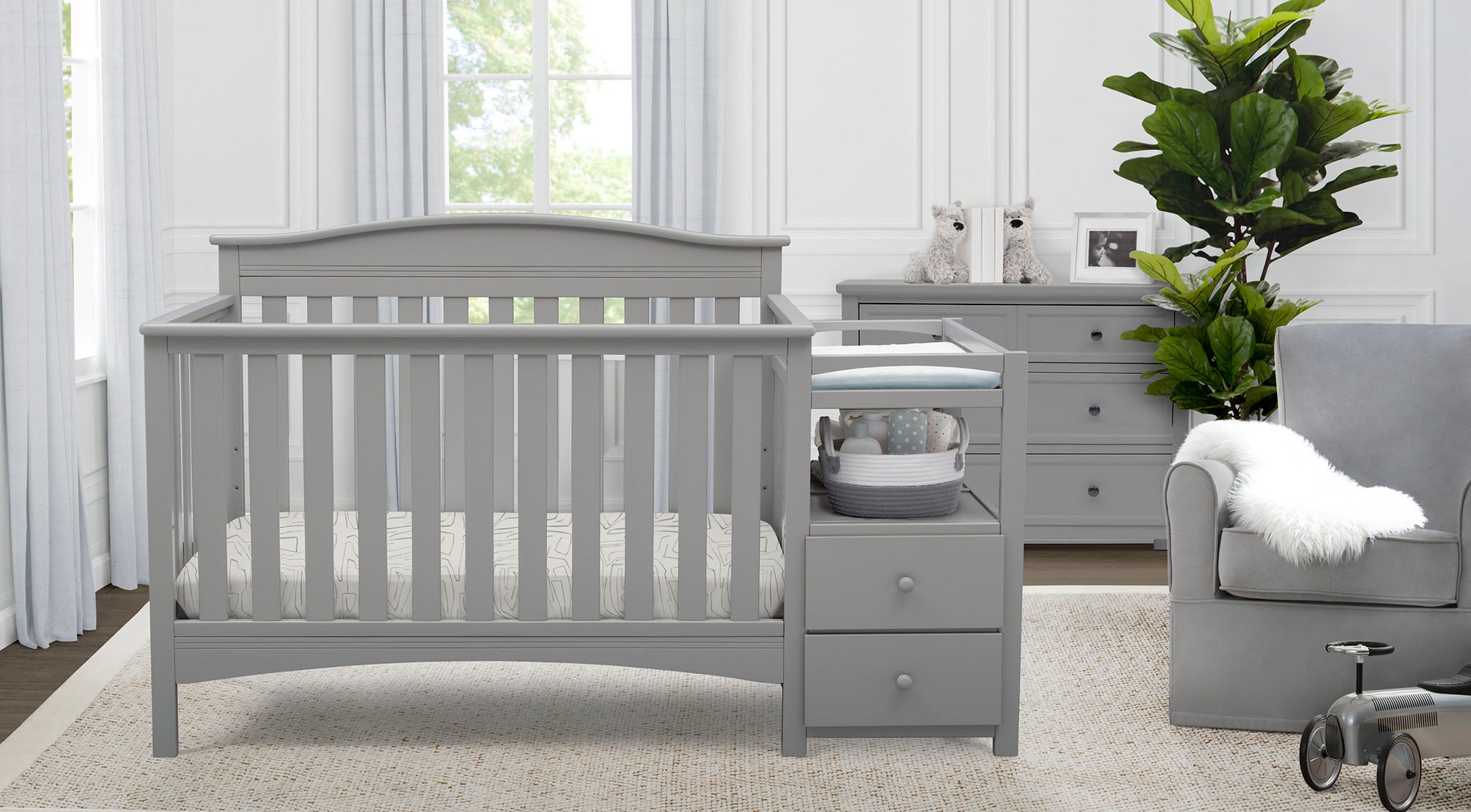 Grey (026)