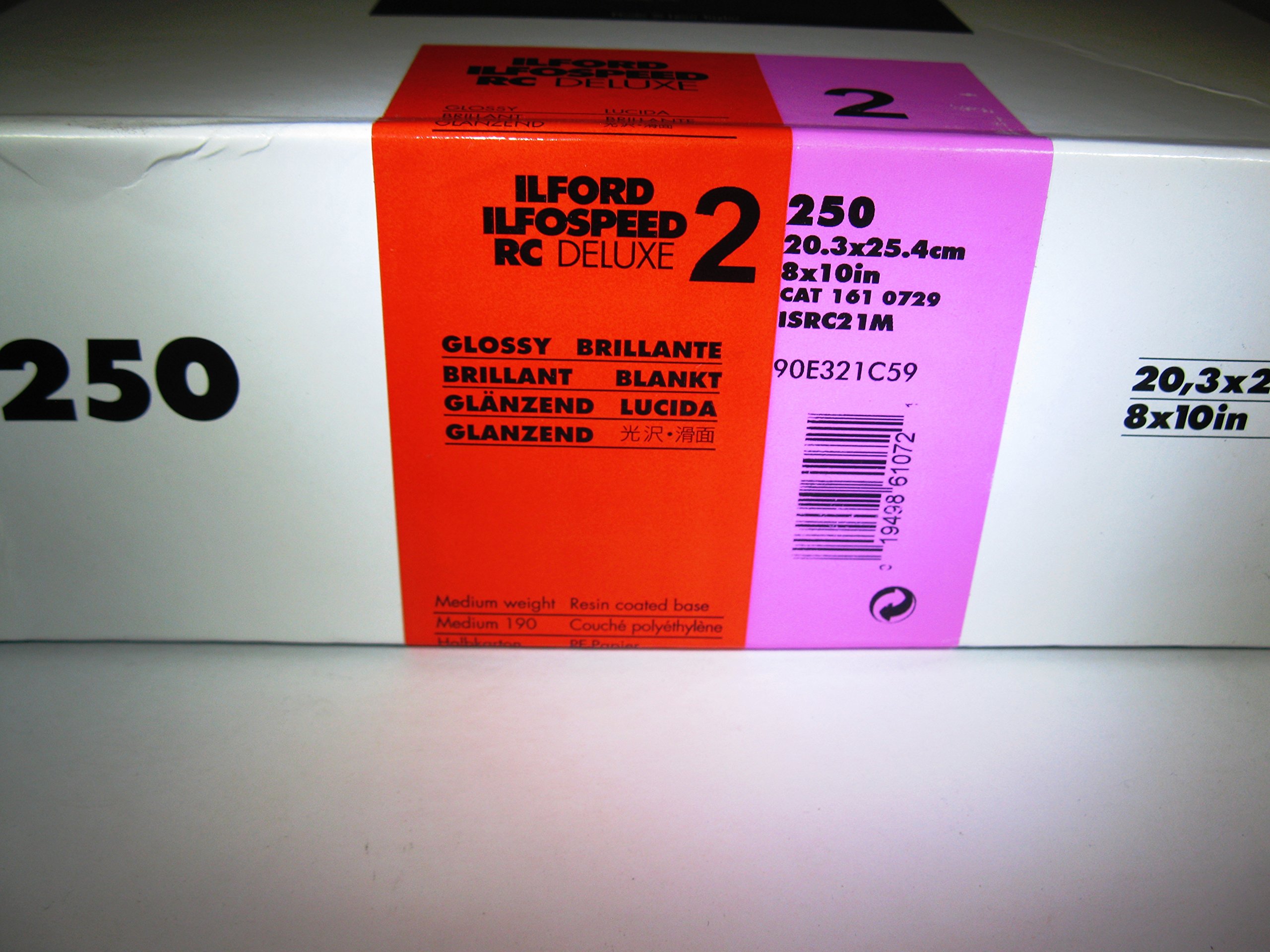 Ilford Ilfospeed RC Deluxe Glossy Photo Paper - Grade 2, 250 Sheets/Pack - Premium Quality for Darkroom Printing, Professional Photography & Art Projects