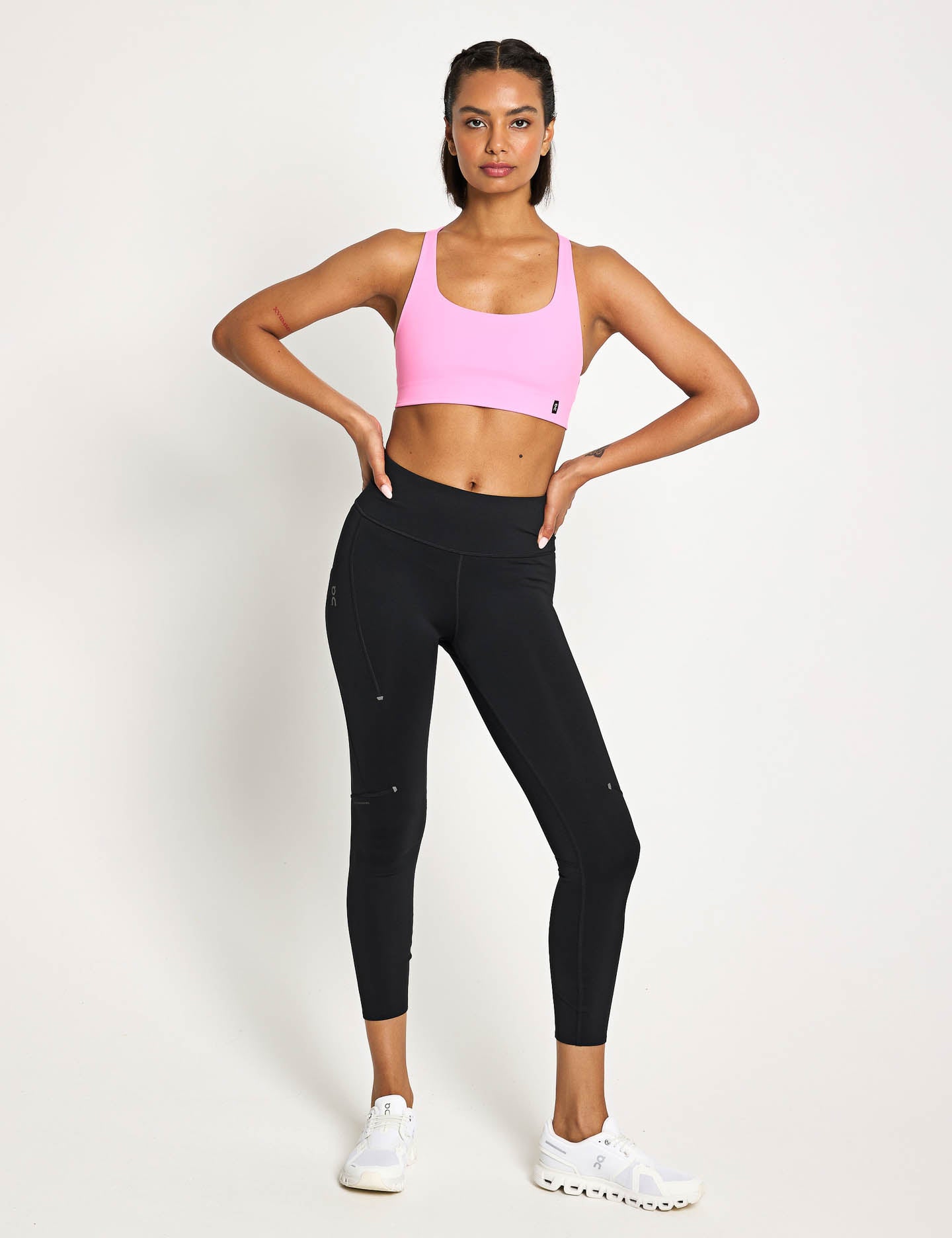 High-Performance 7/8 Workout Tights for Women - Black | Moisture-Wicking & Stretchy Yoga Pants for Running, Gym & Activewear