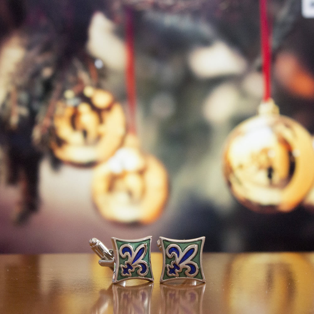 KingCuffs Fleur de Lis Cufflinks for Men - Elegant French Lily Flower Design Dress Shirt Accessories for Wedding, Business & Formal Occasions